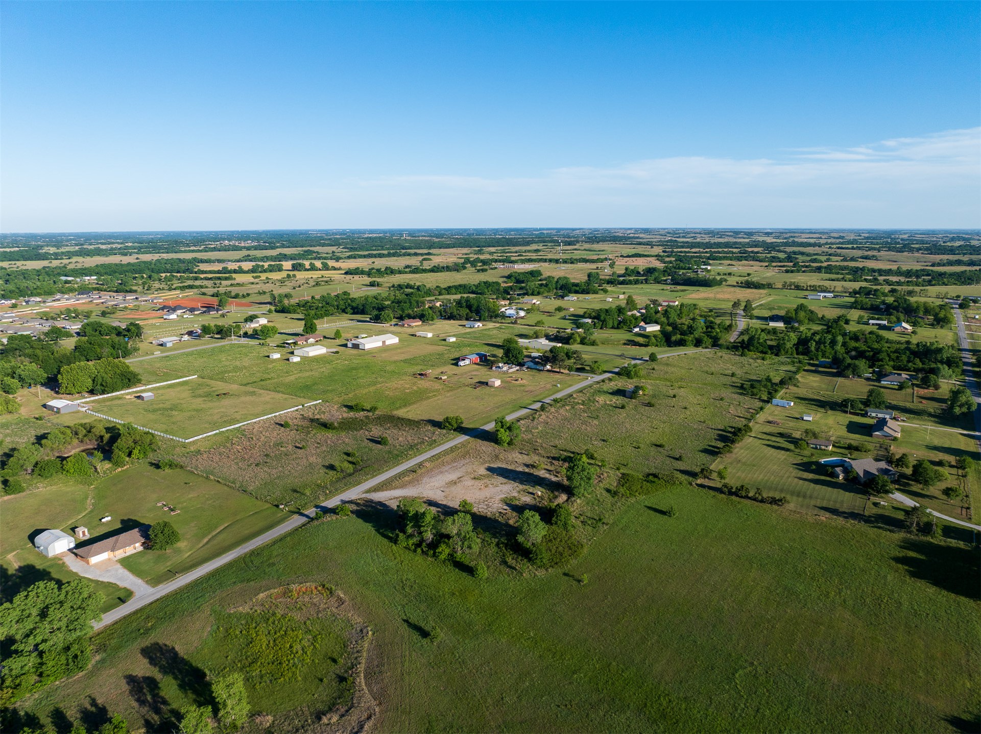 6 W County Road Property Photo 29