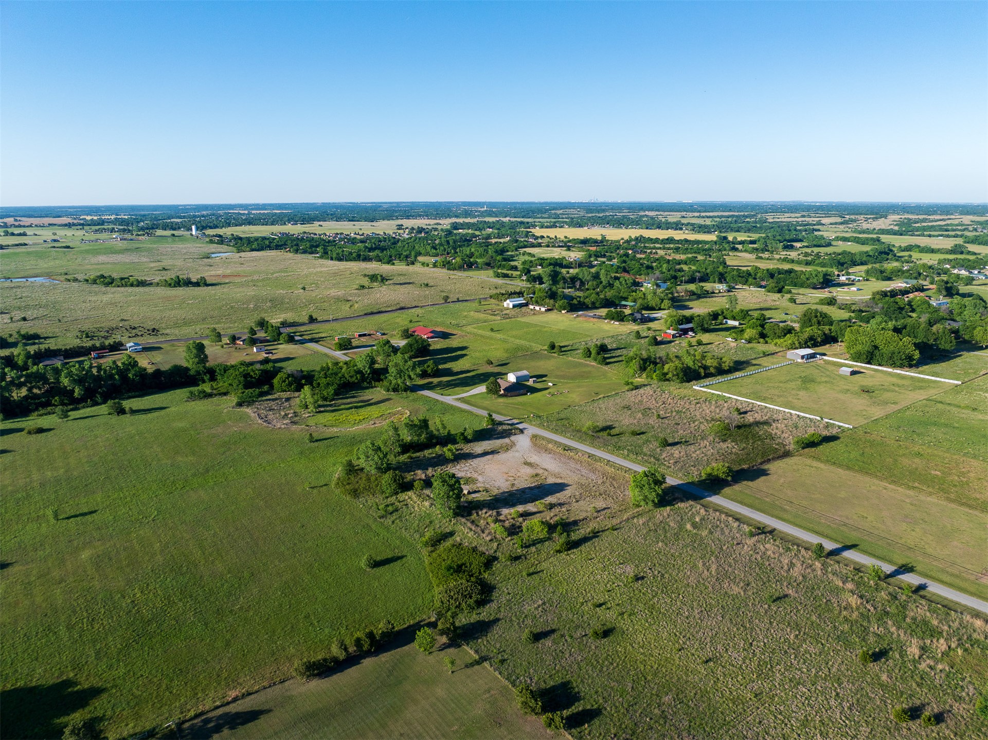 6 W County Road Property Photo 33