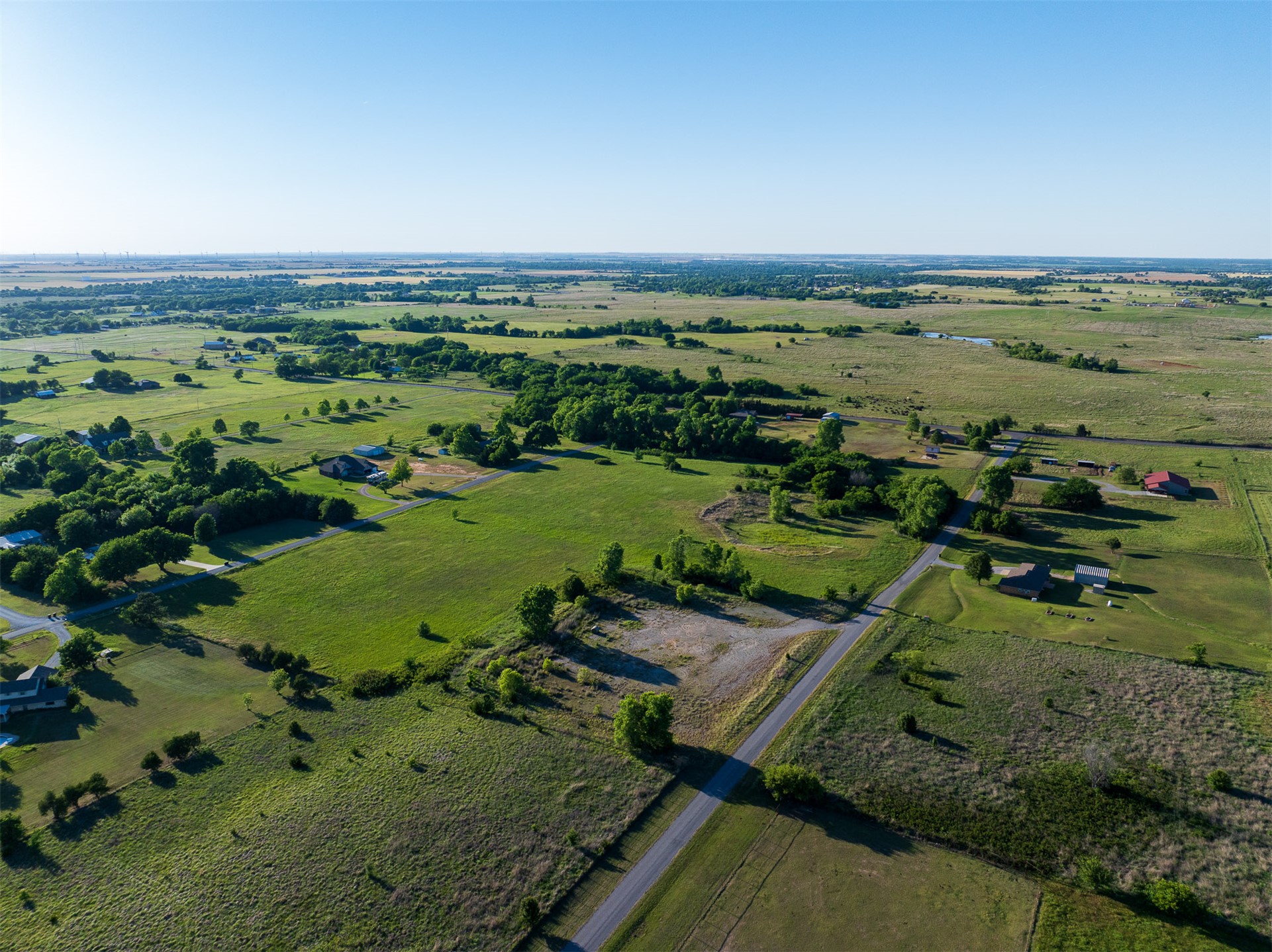 6 W County Road Property Photo 36