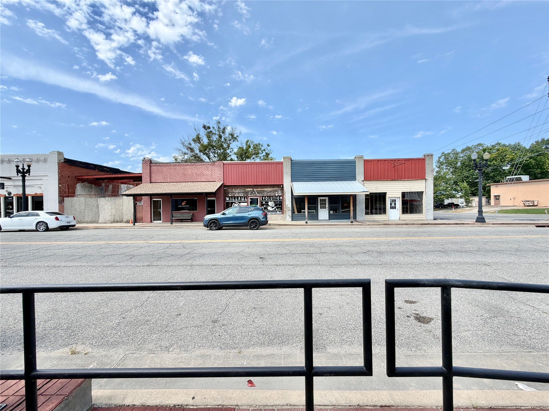 132 N Lee Street Property Photo 11