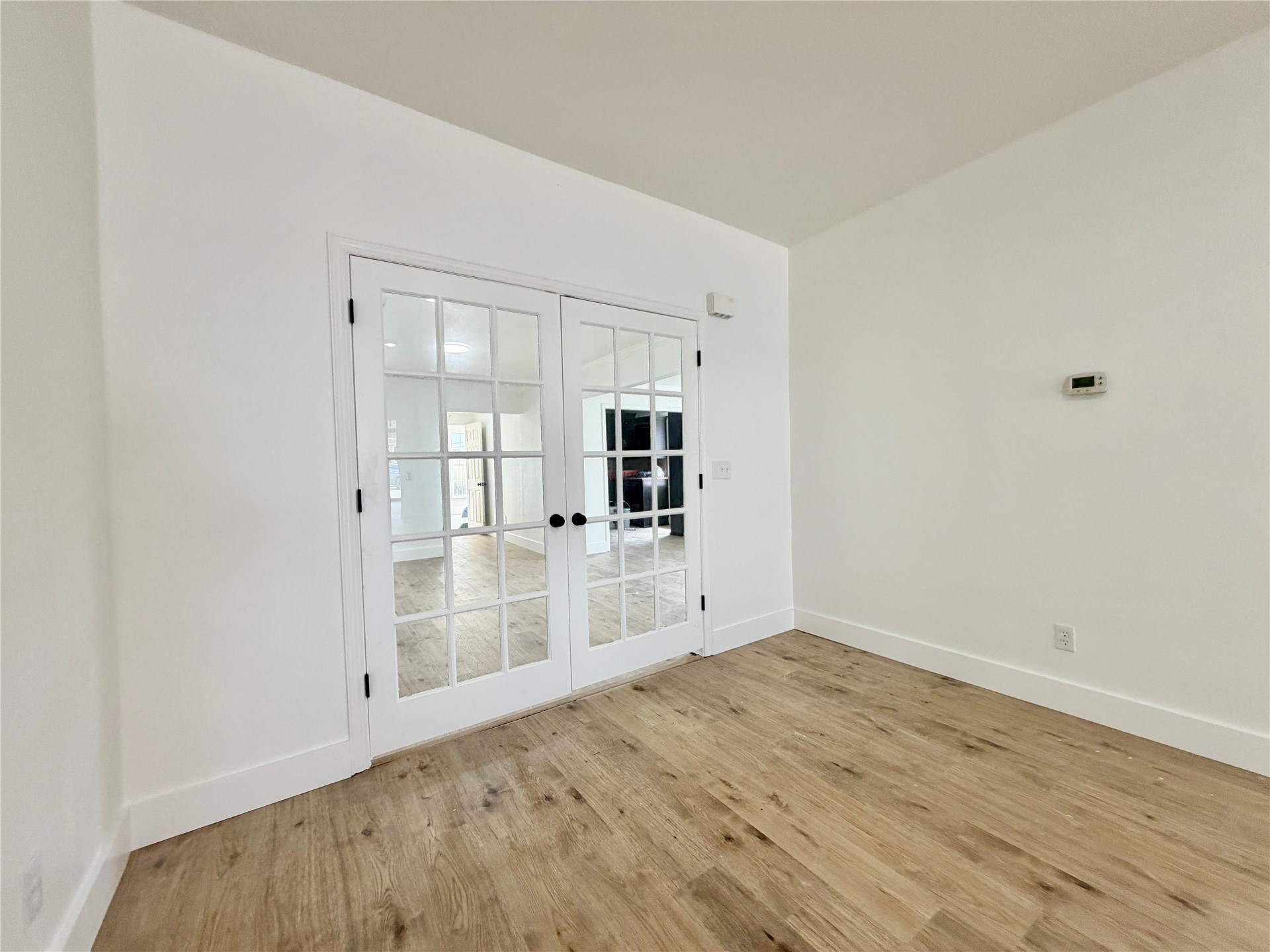 132 N Lee Street Property Photo 20