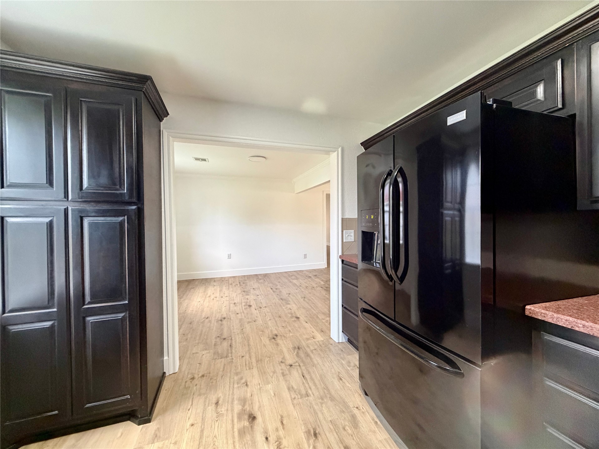 132 N Lee Street Property Photo 27