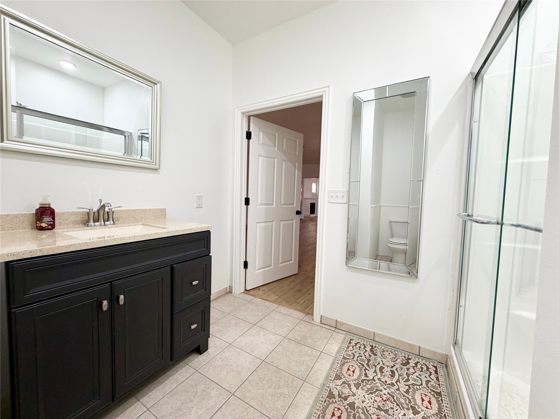 132 N Lee Street Property Photo 28