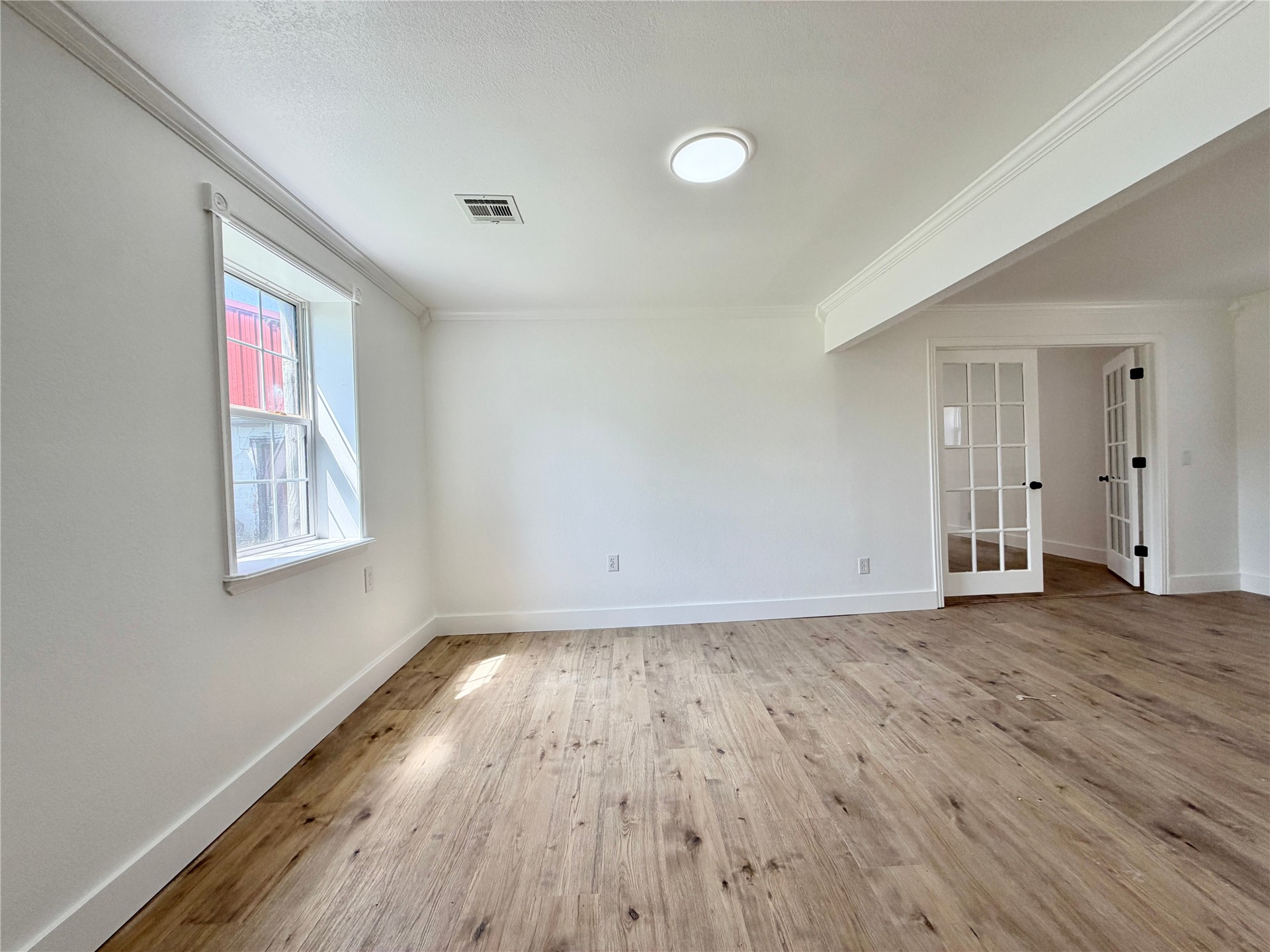 132 N Lee Street Property Photo 32