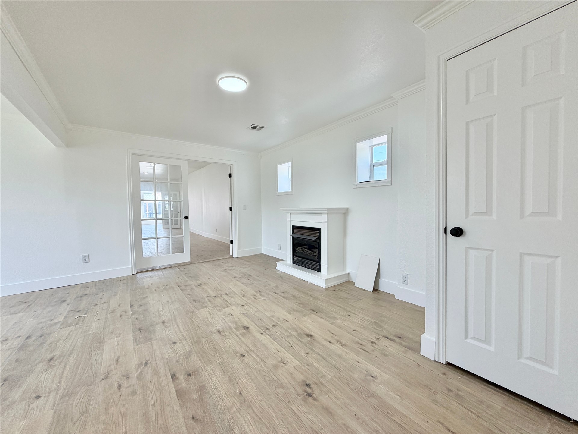132 N Lee Street Property Photo 35