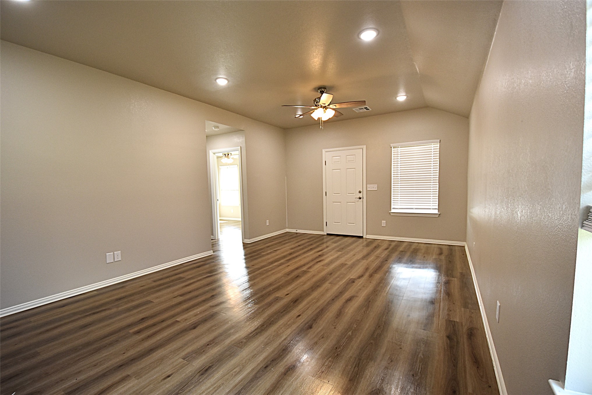 832 Elm Street Property Photo 6