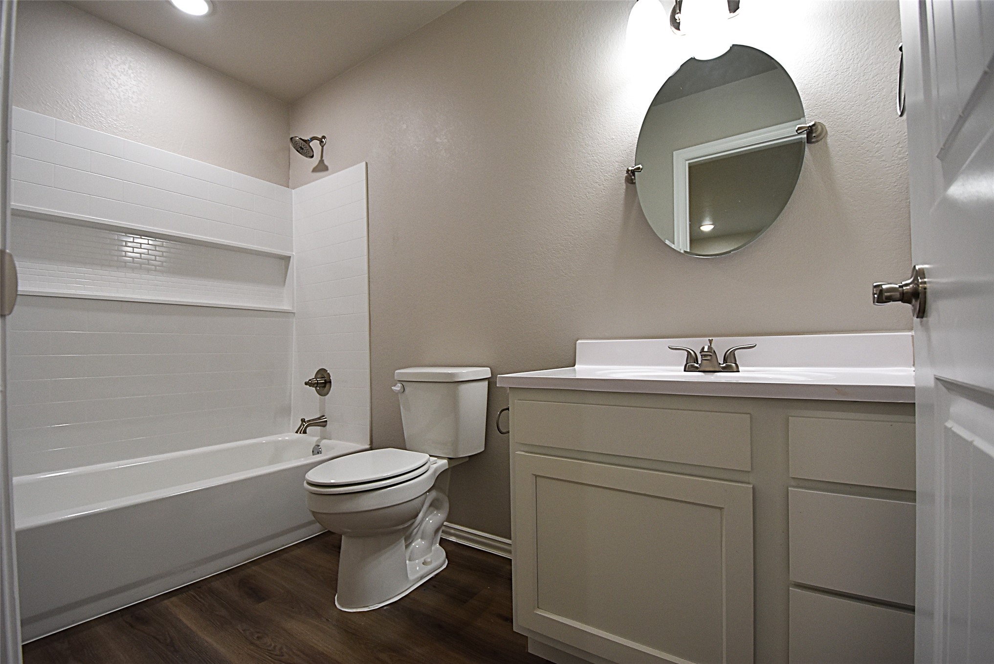 832 Elm Street Property Photo 15