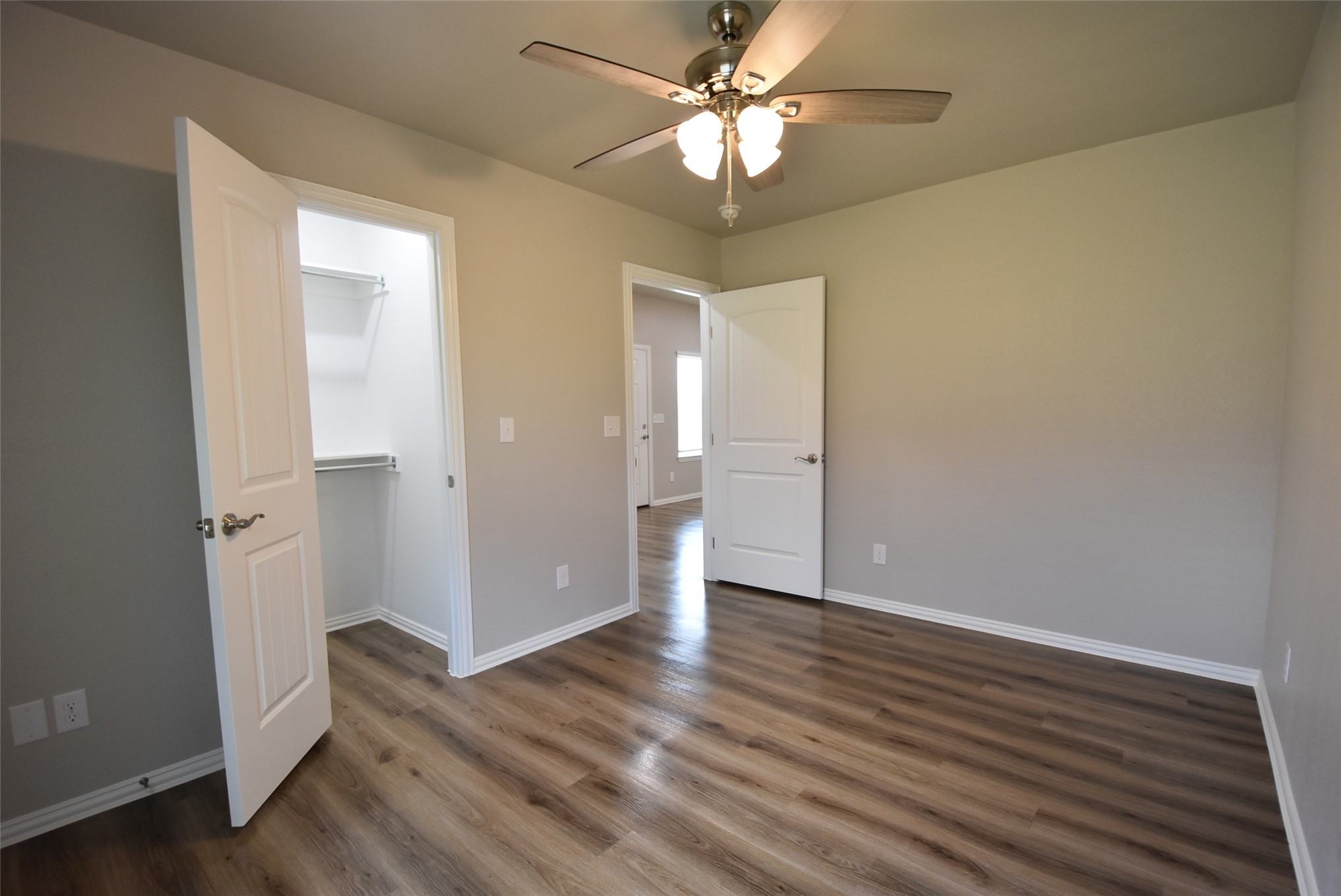 832 Elm Street Property Photo 25