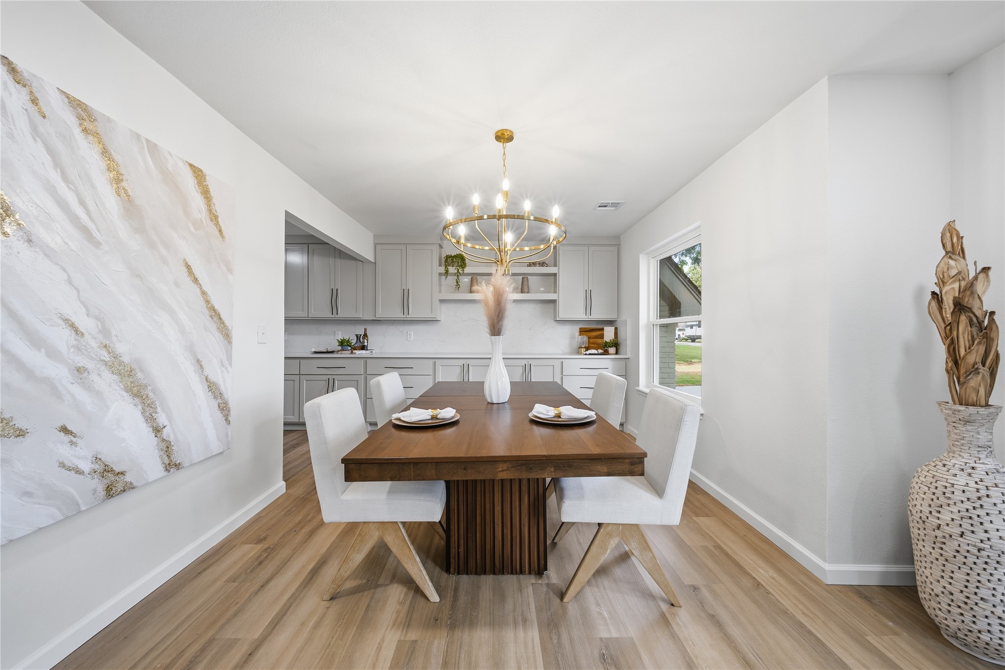 3114 E 78th Place Property Photo 16