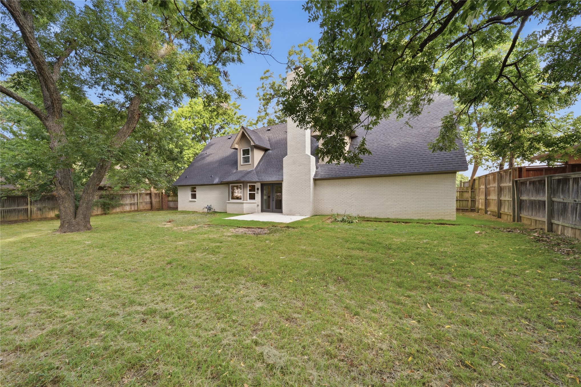 3114 E 78th Place Property Photo 39