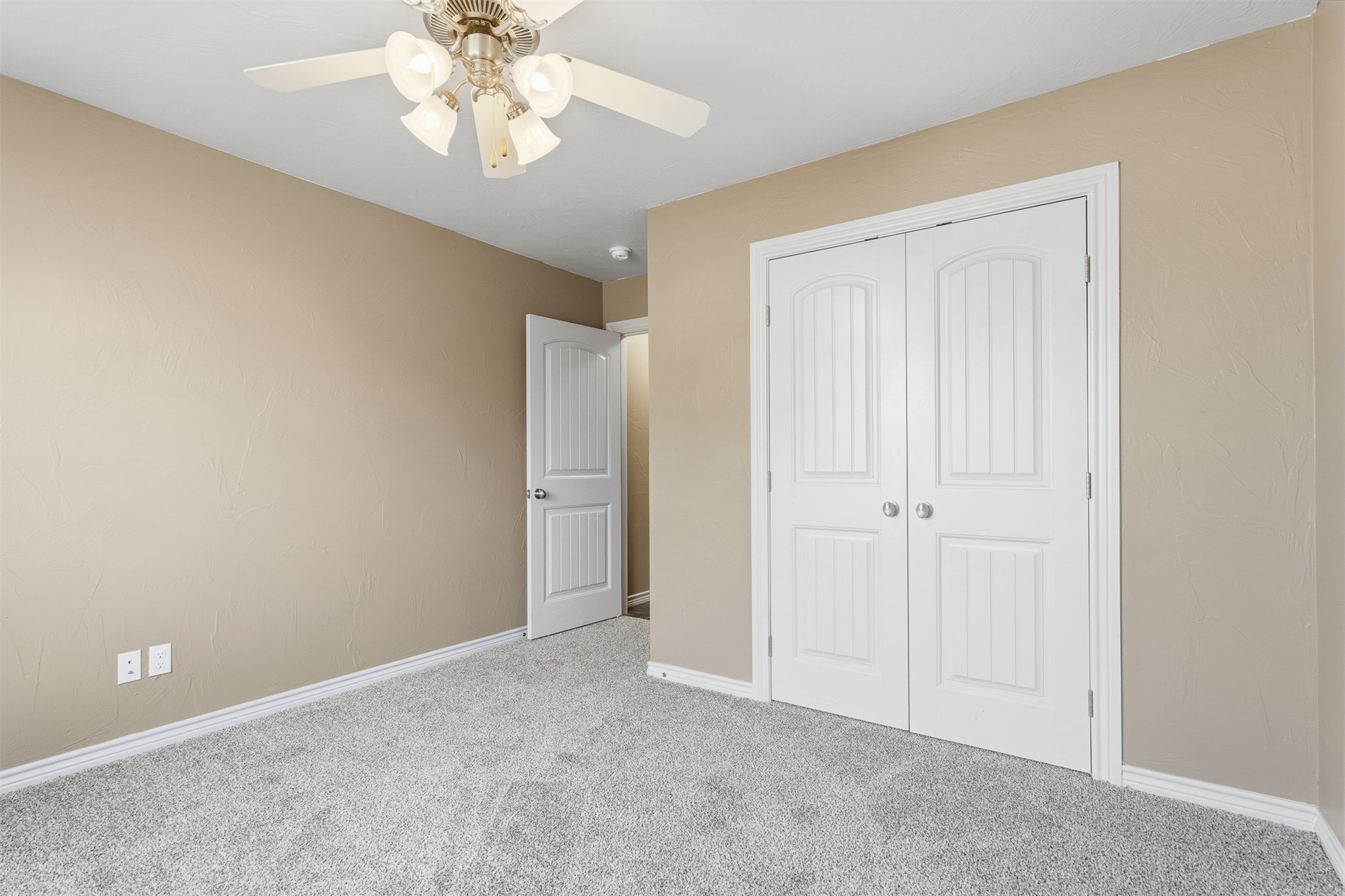 4702 Lake Shore Drive Property Photo 29