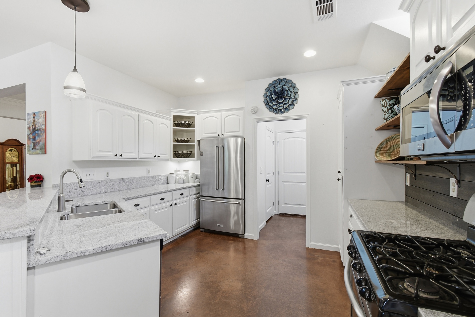 26479 Vintage Trace Drive Property Photo 11