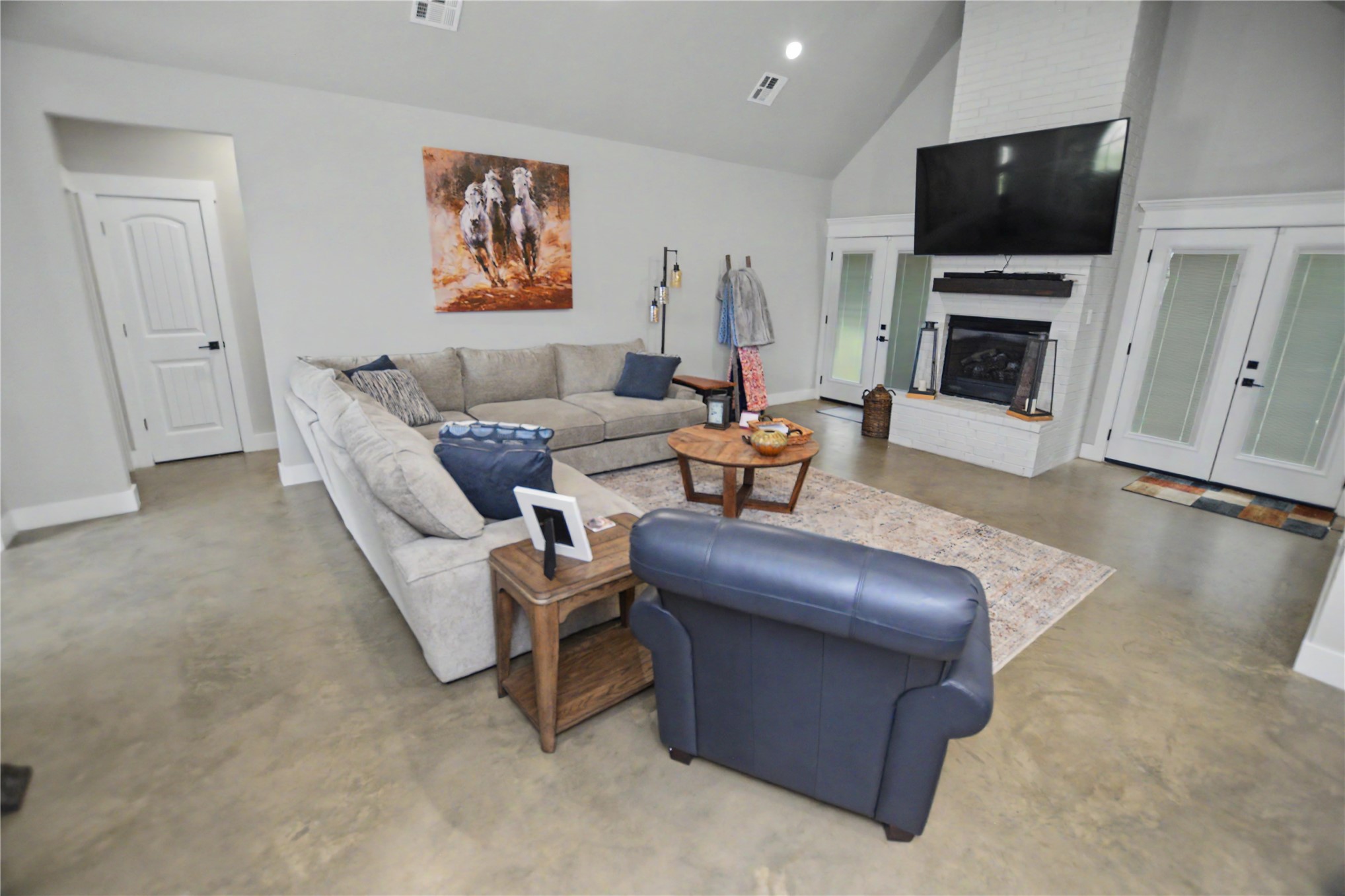 16625 W Sierra Circle Property Photo 3