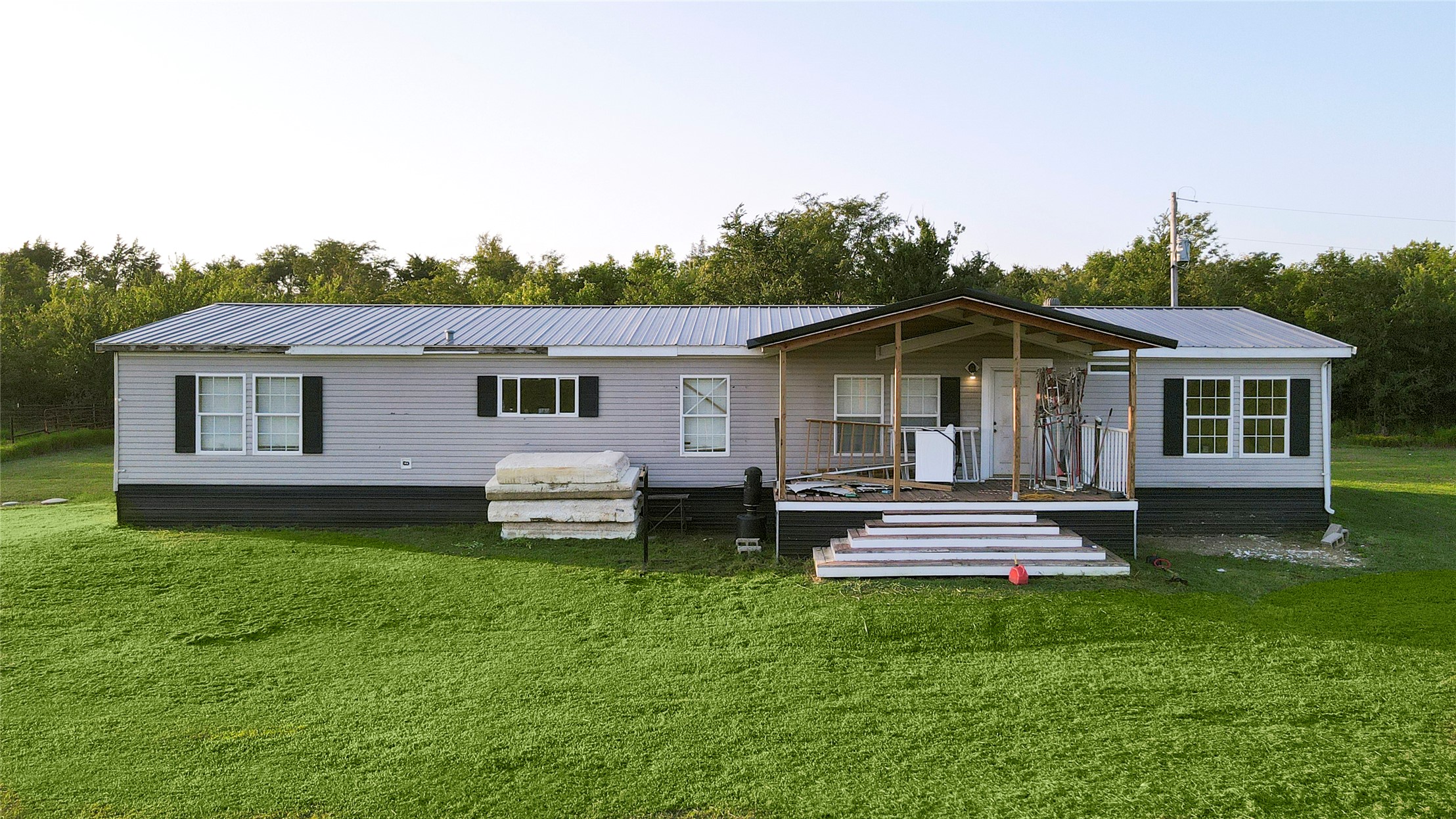 548 Ti Valley Road