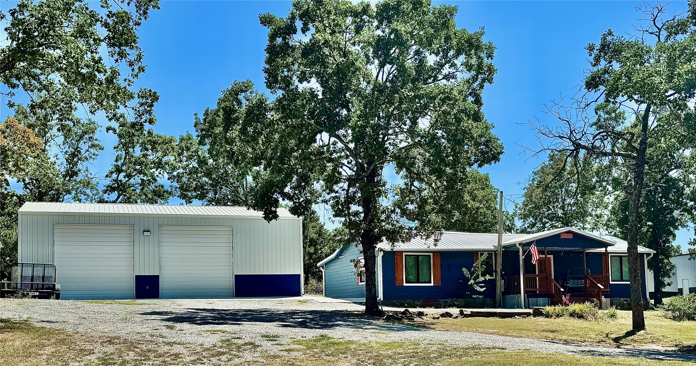 428936 E 1131 Road Property Photo 2
