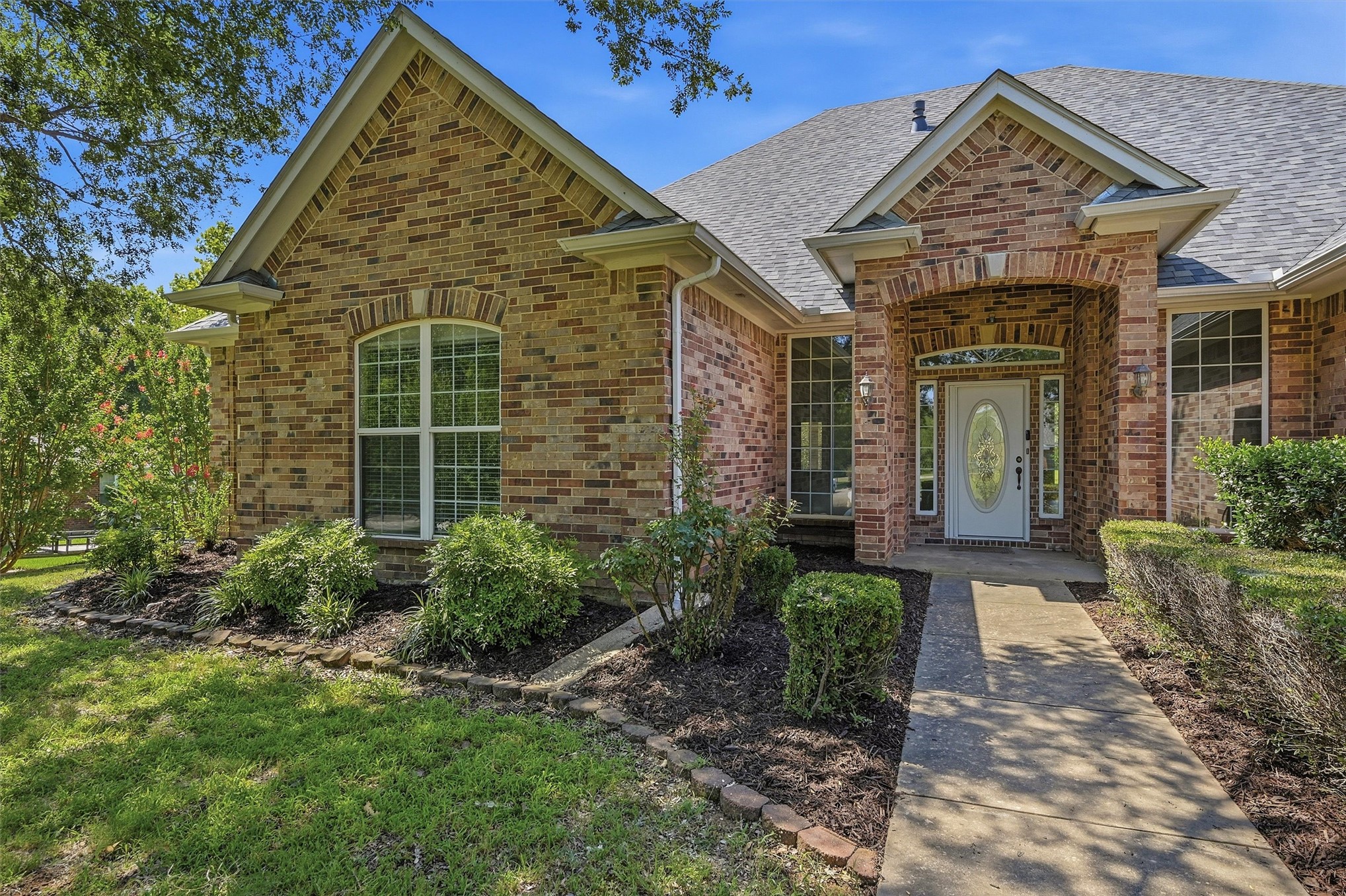 3201 Greenbriar Property Photo 6