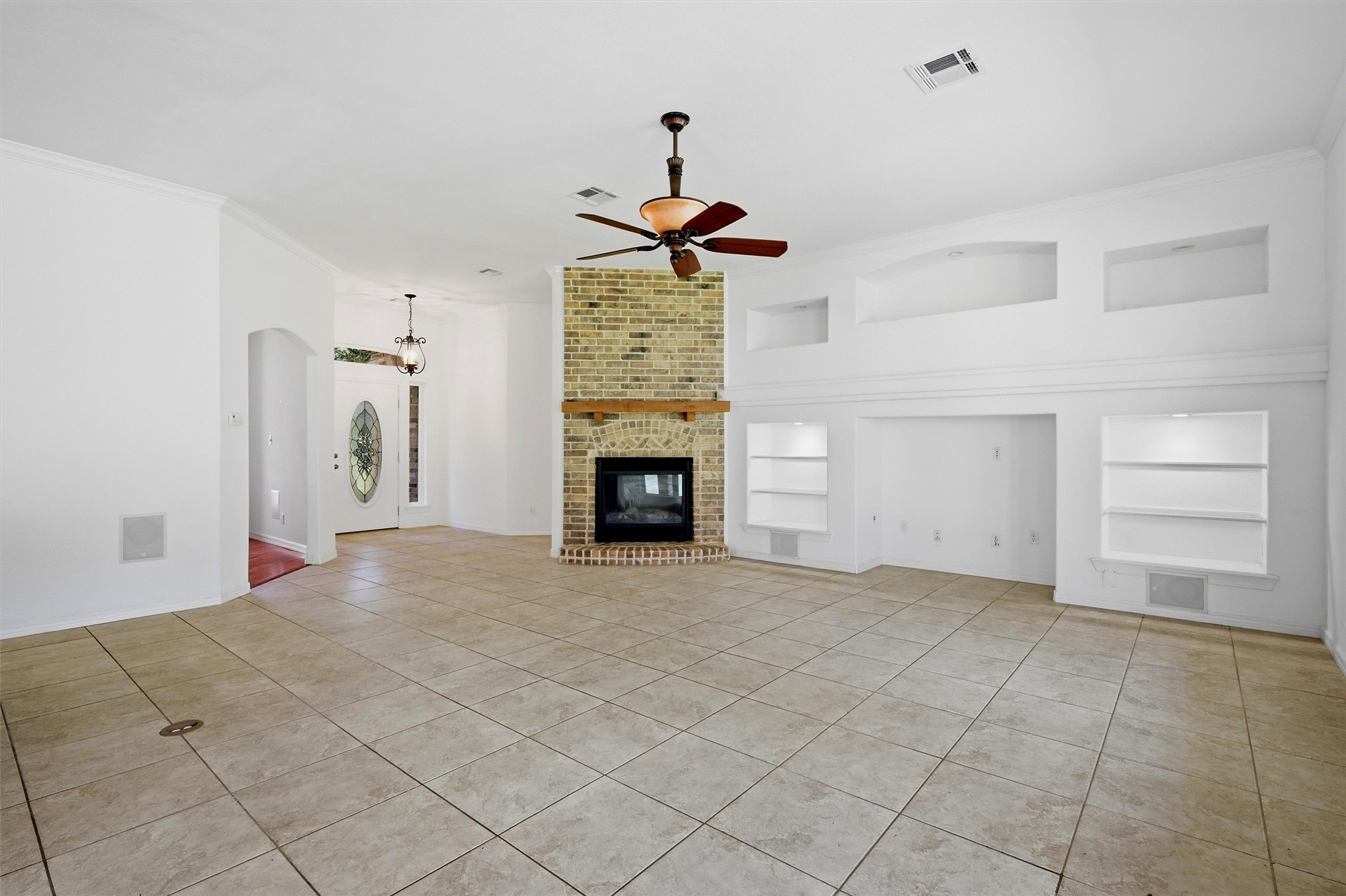 3201 Greenbriar Property Photo 11