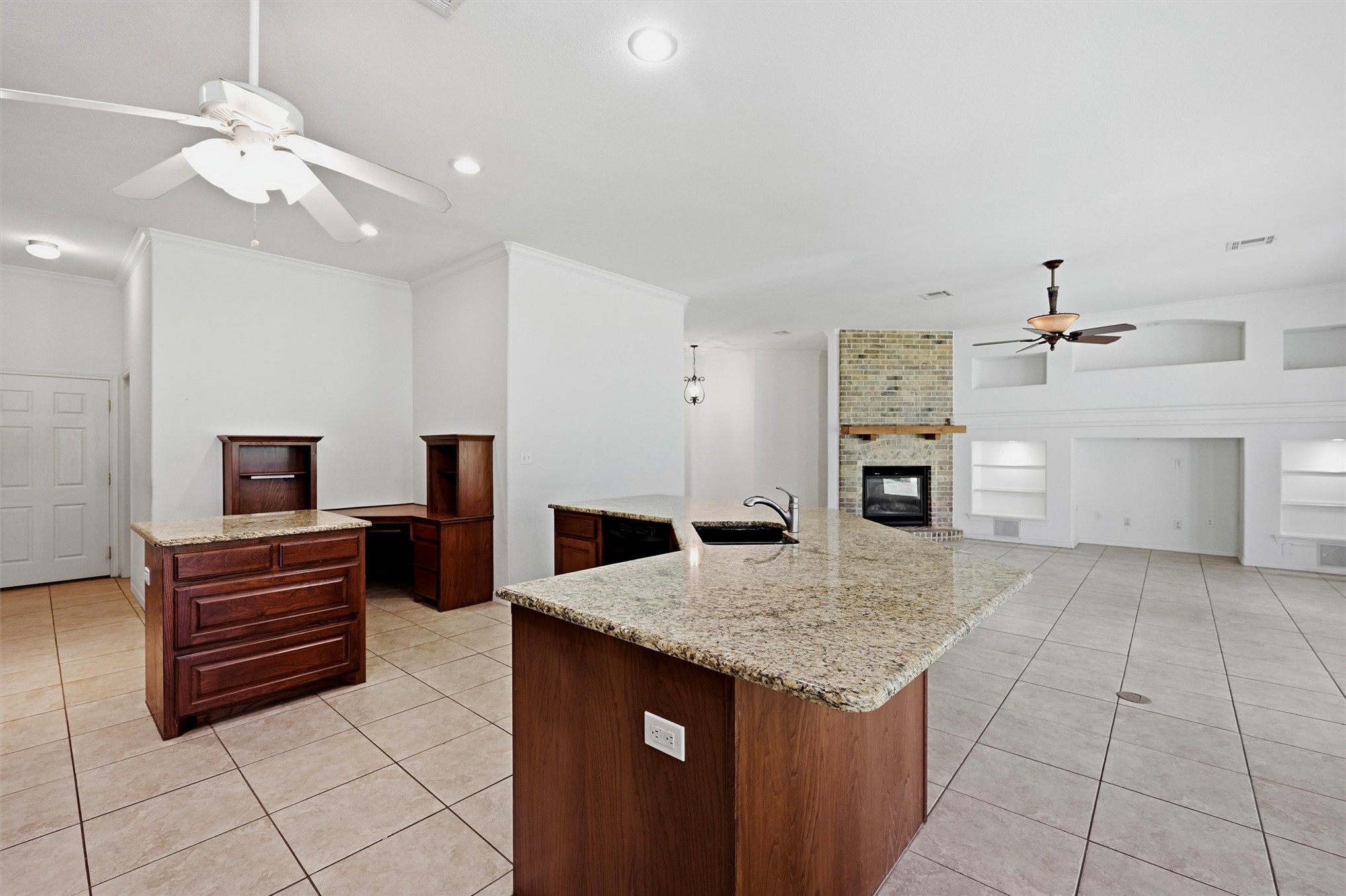 3201 Greenbriar Property Photo 18