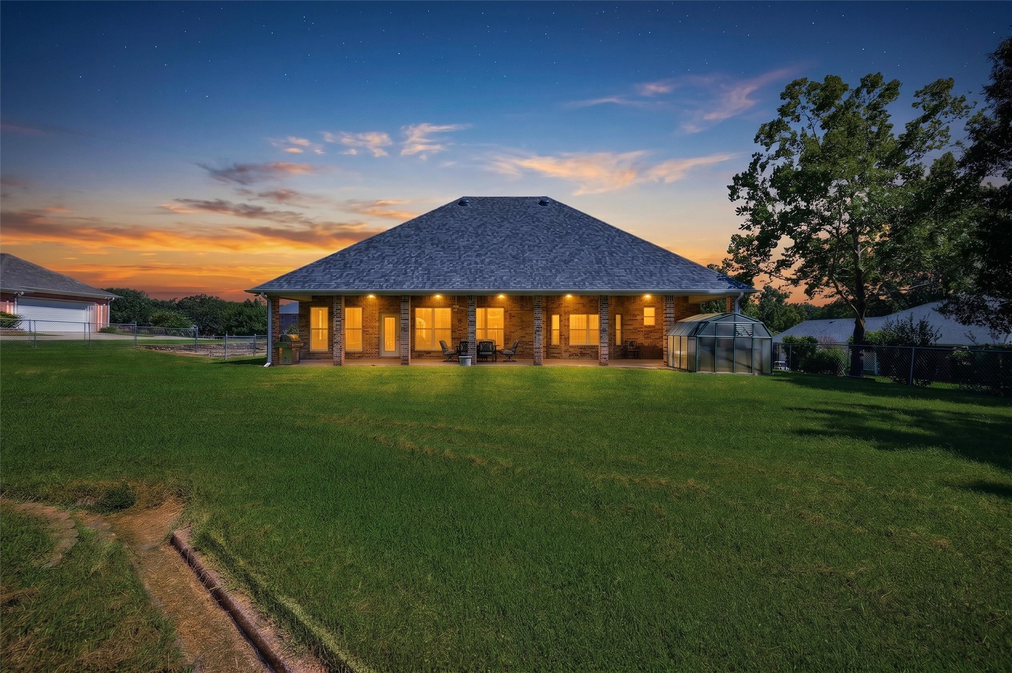 3201 Greenbriar Property Photo 38