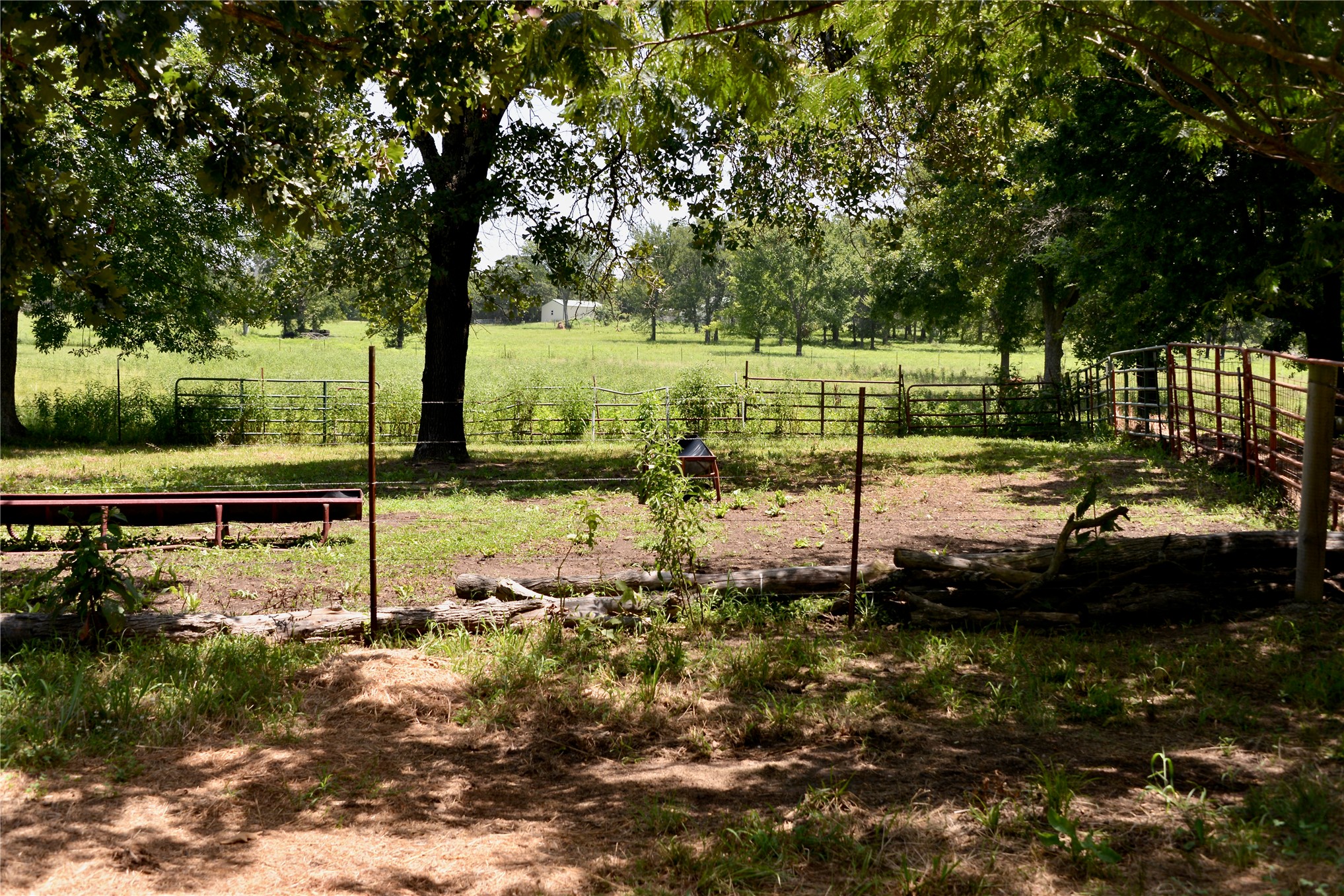 2330 S Bixby Road Property Photo 11