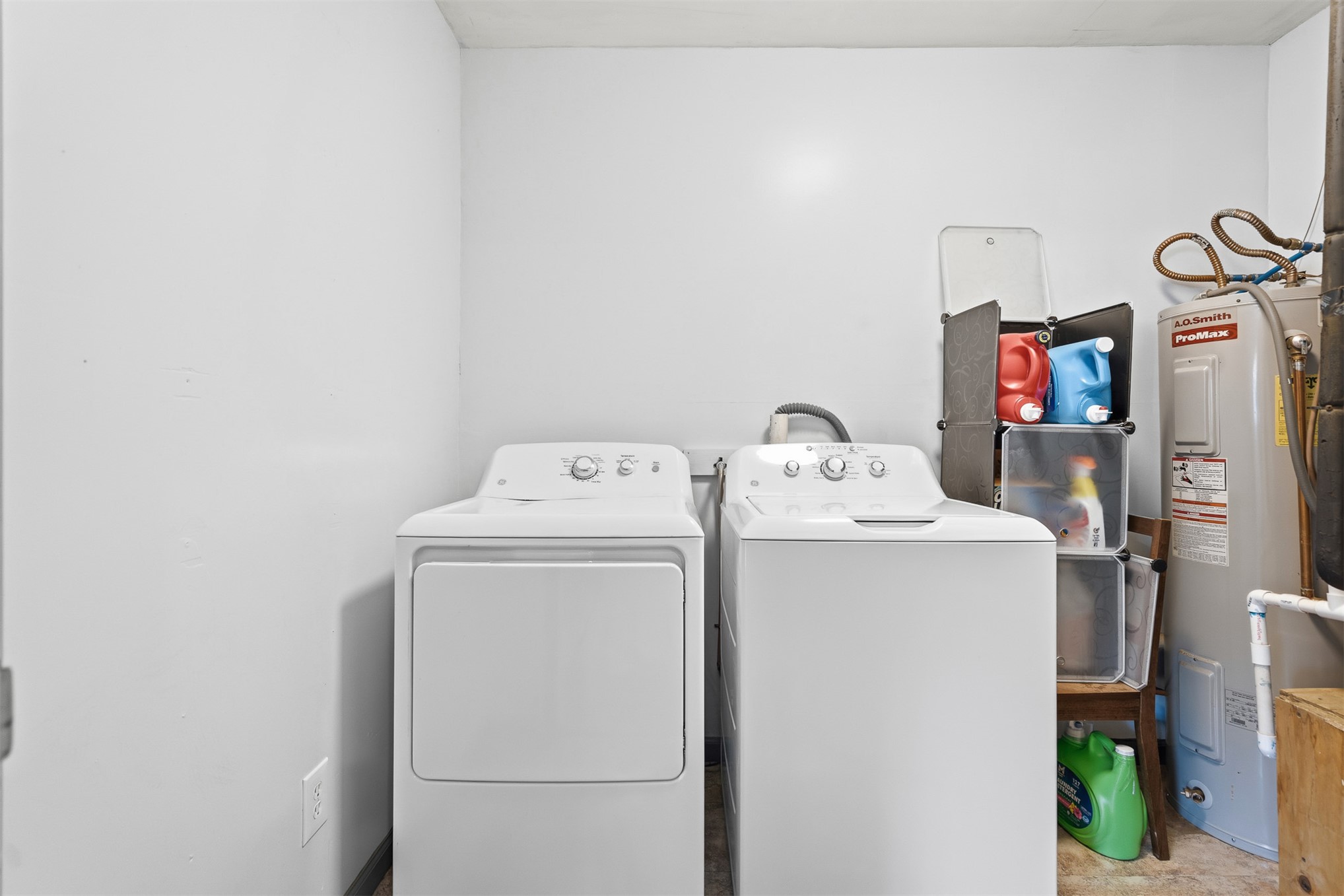 5 Hill Place Property Photo 20