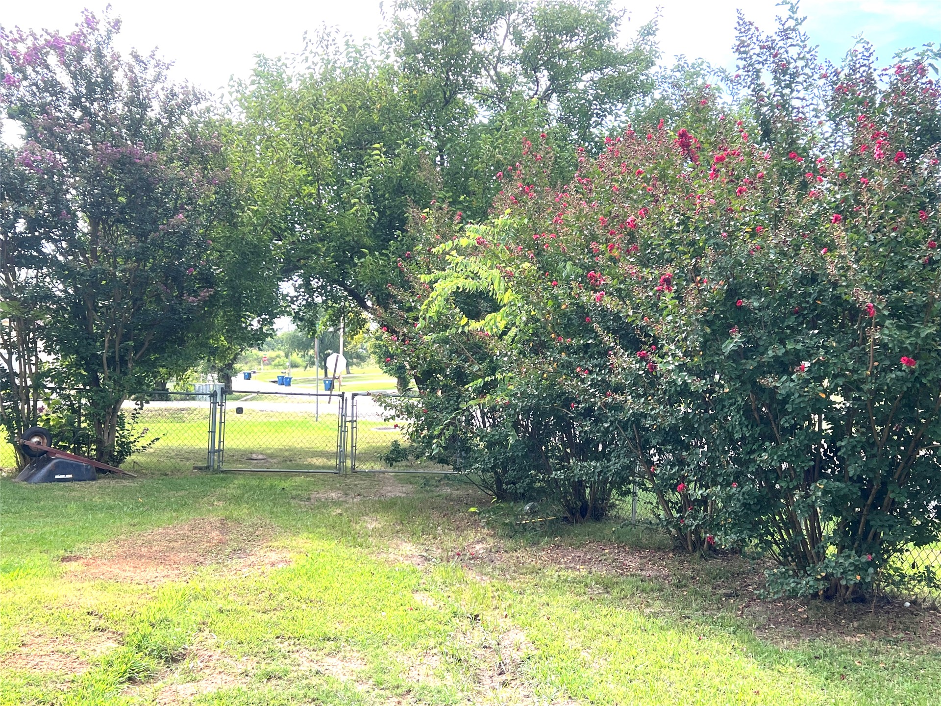 1101 N B Property Photo 3
