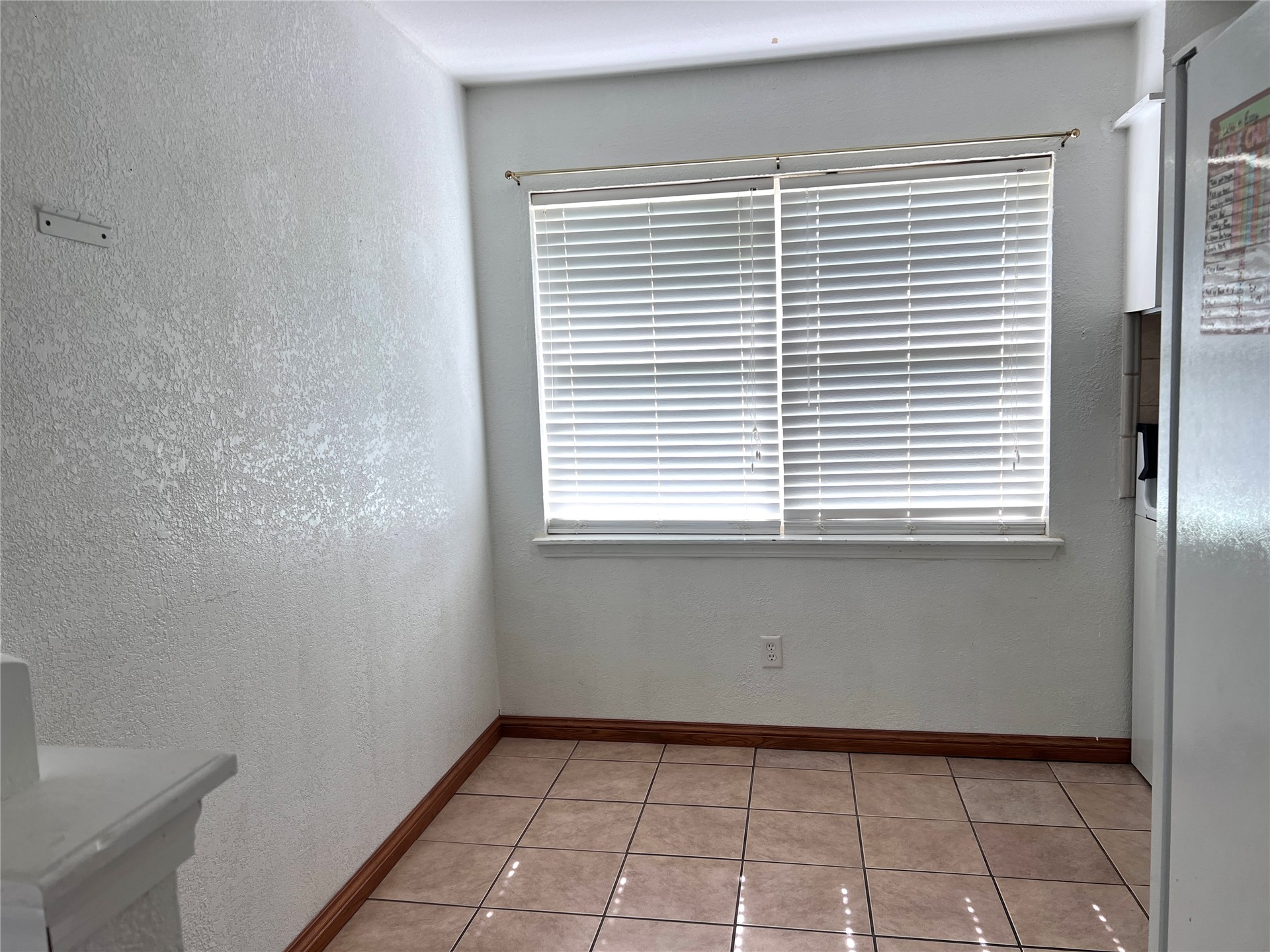 1101 N B Property Photo 7