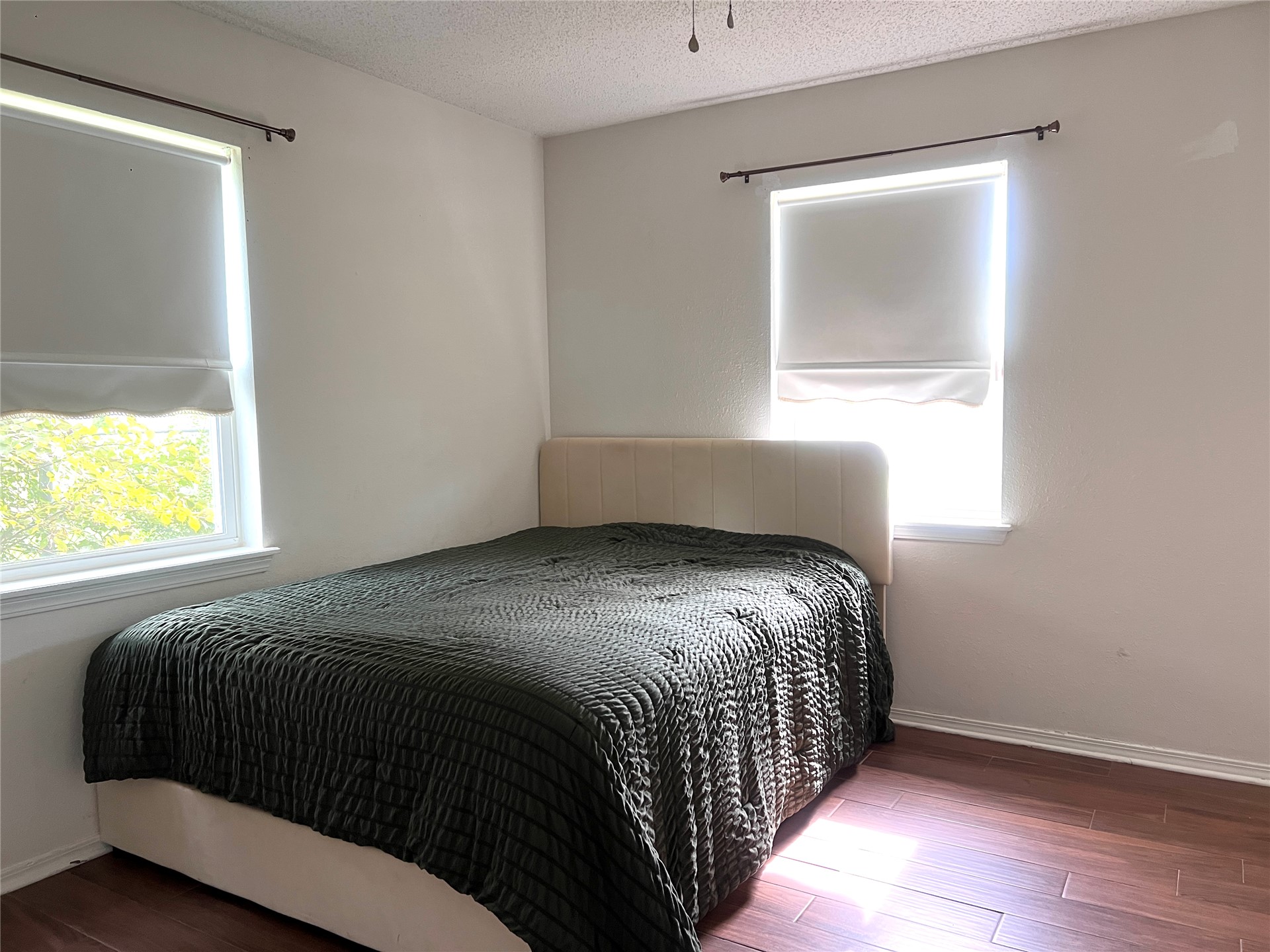 1101 N B Property Photo 11