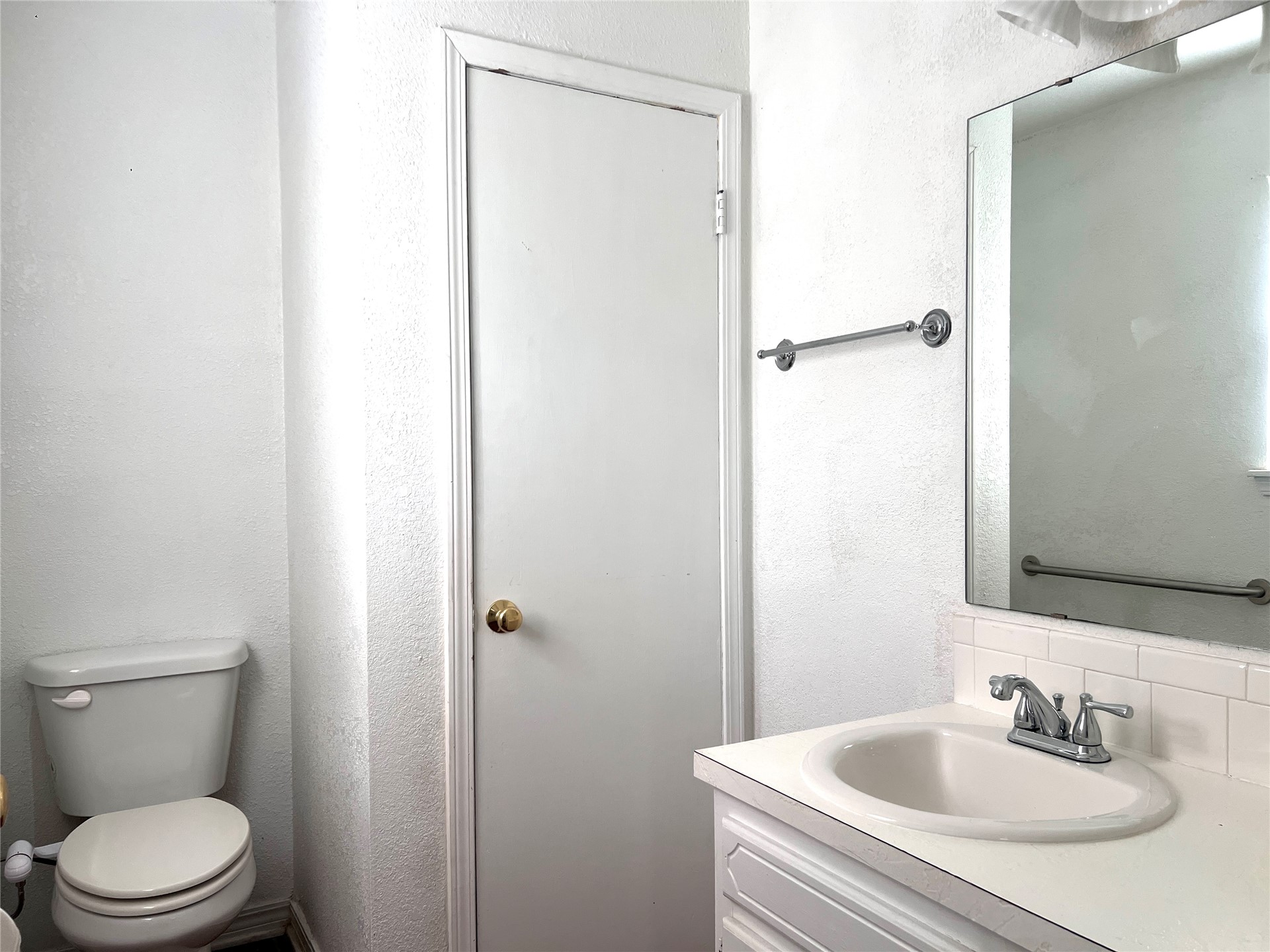 1101 N B Property Photo 13