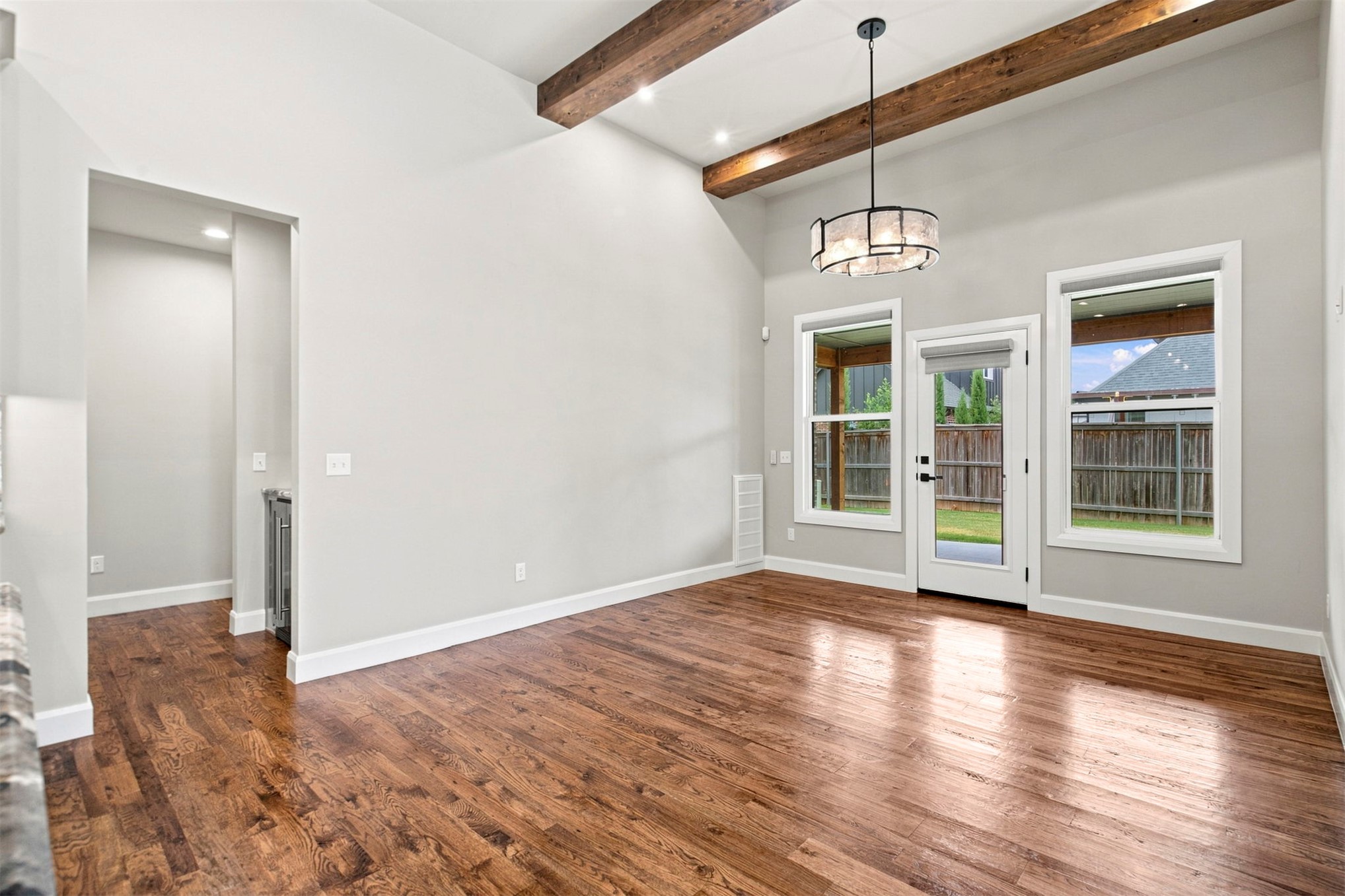 4520 S Retana Avenue Property Photo 11