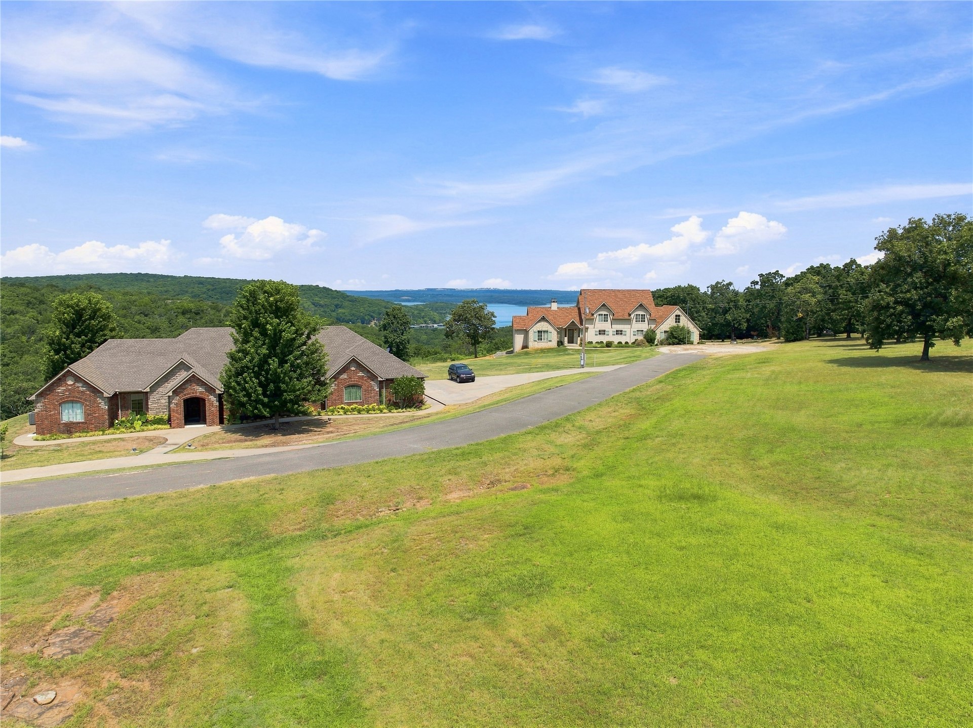 957 Road Property Photo 11