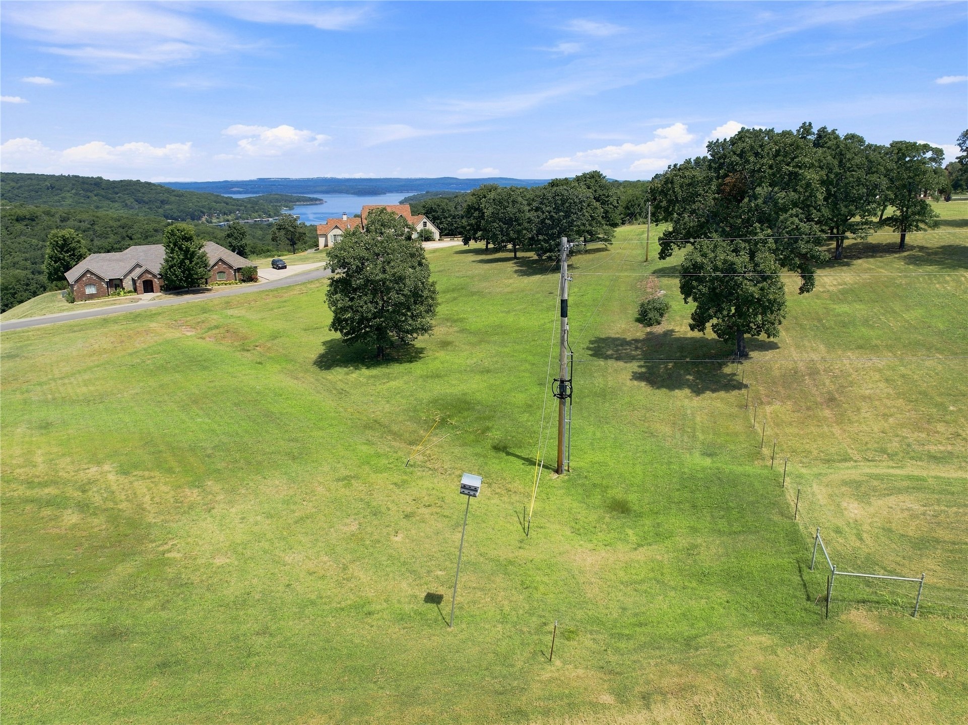 957 Road Property Photo 13