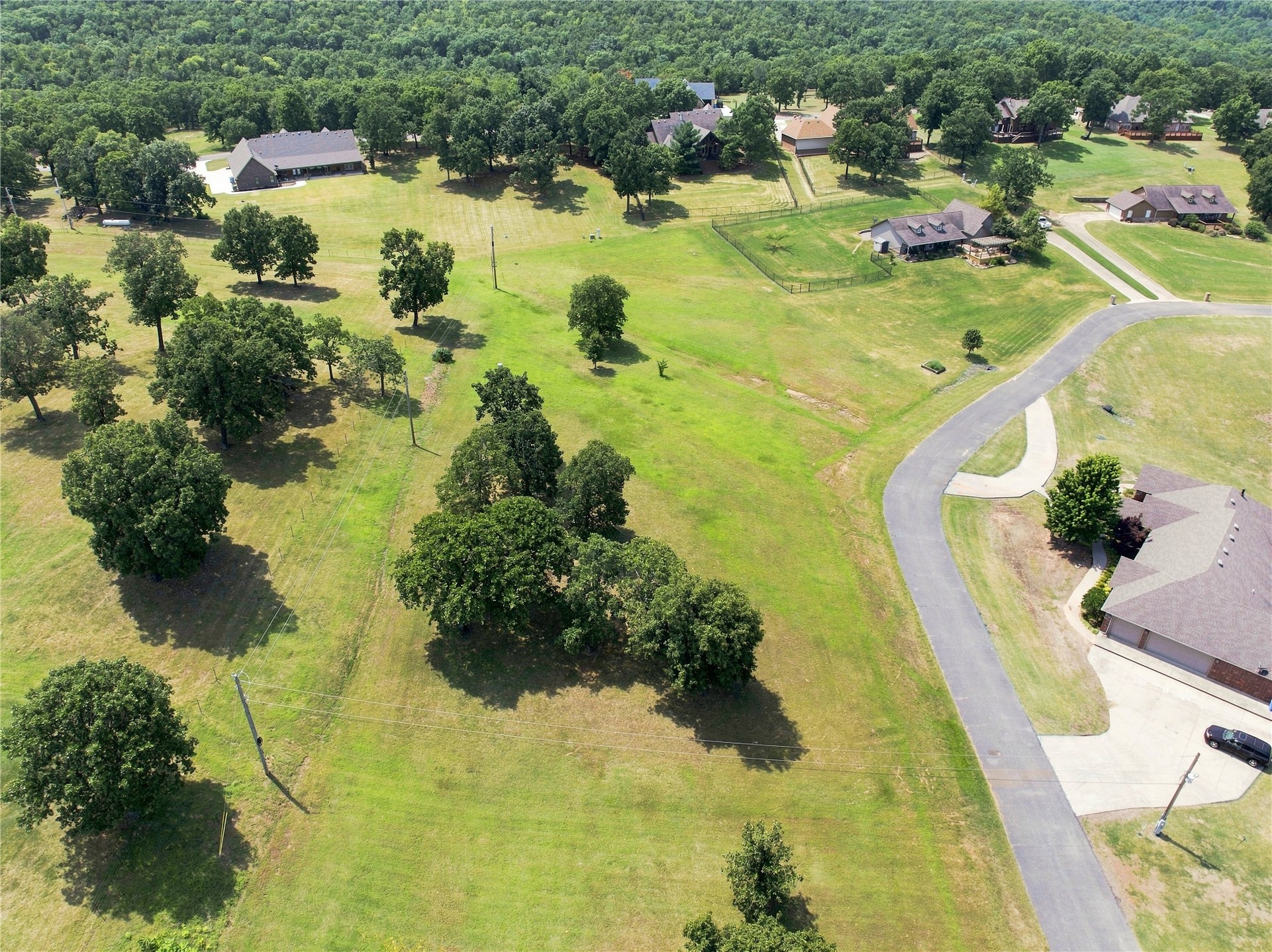 957 Road Property Photo 15