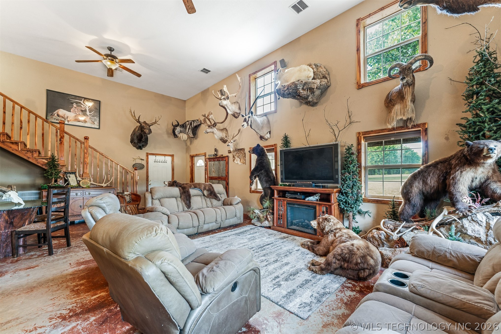 106082 N 3810 Street Property Photo 13