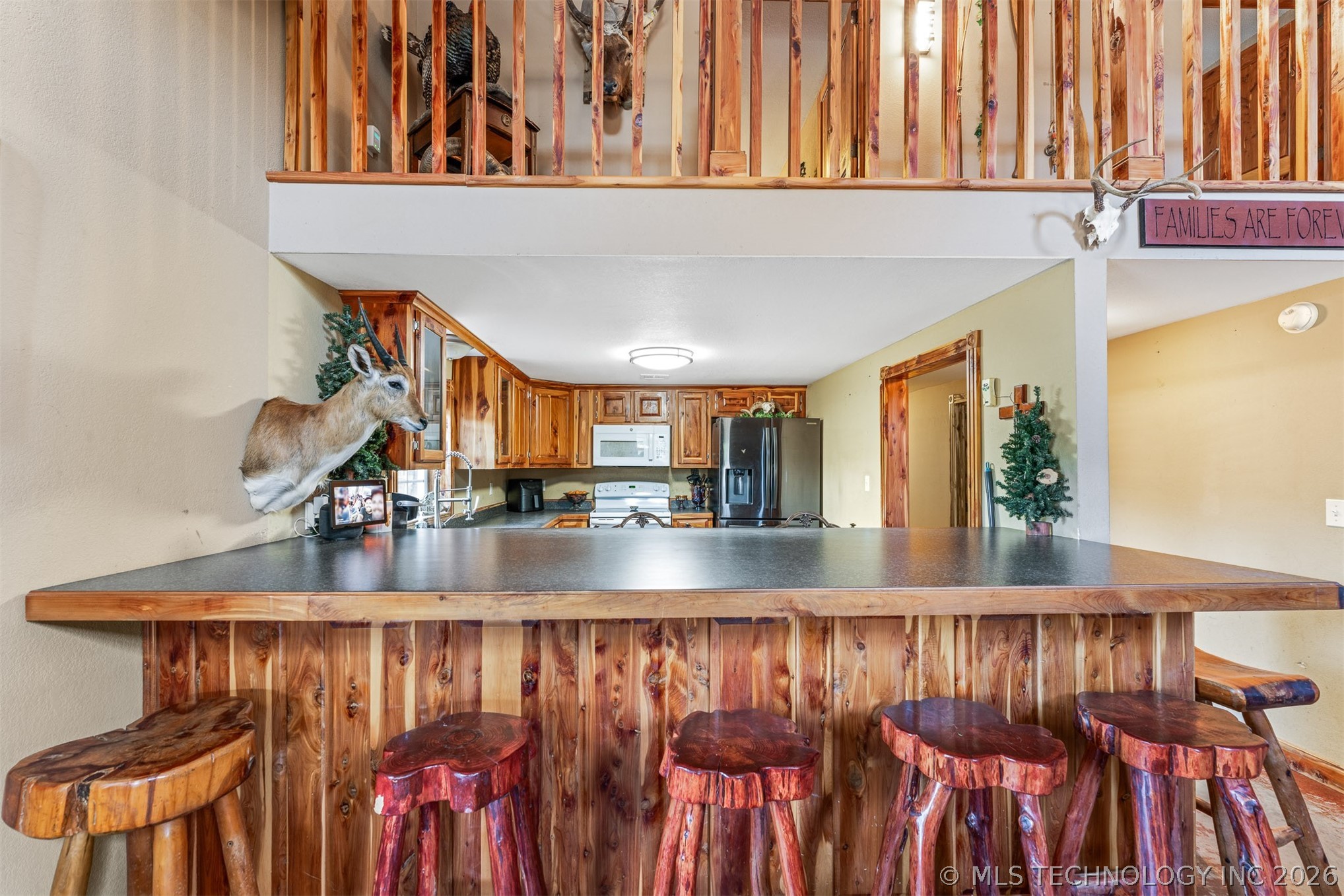 106082 N 3810 Street Property Photo 15