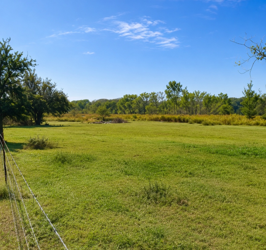 421157 E 1090 Road Property Photo 14