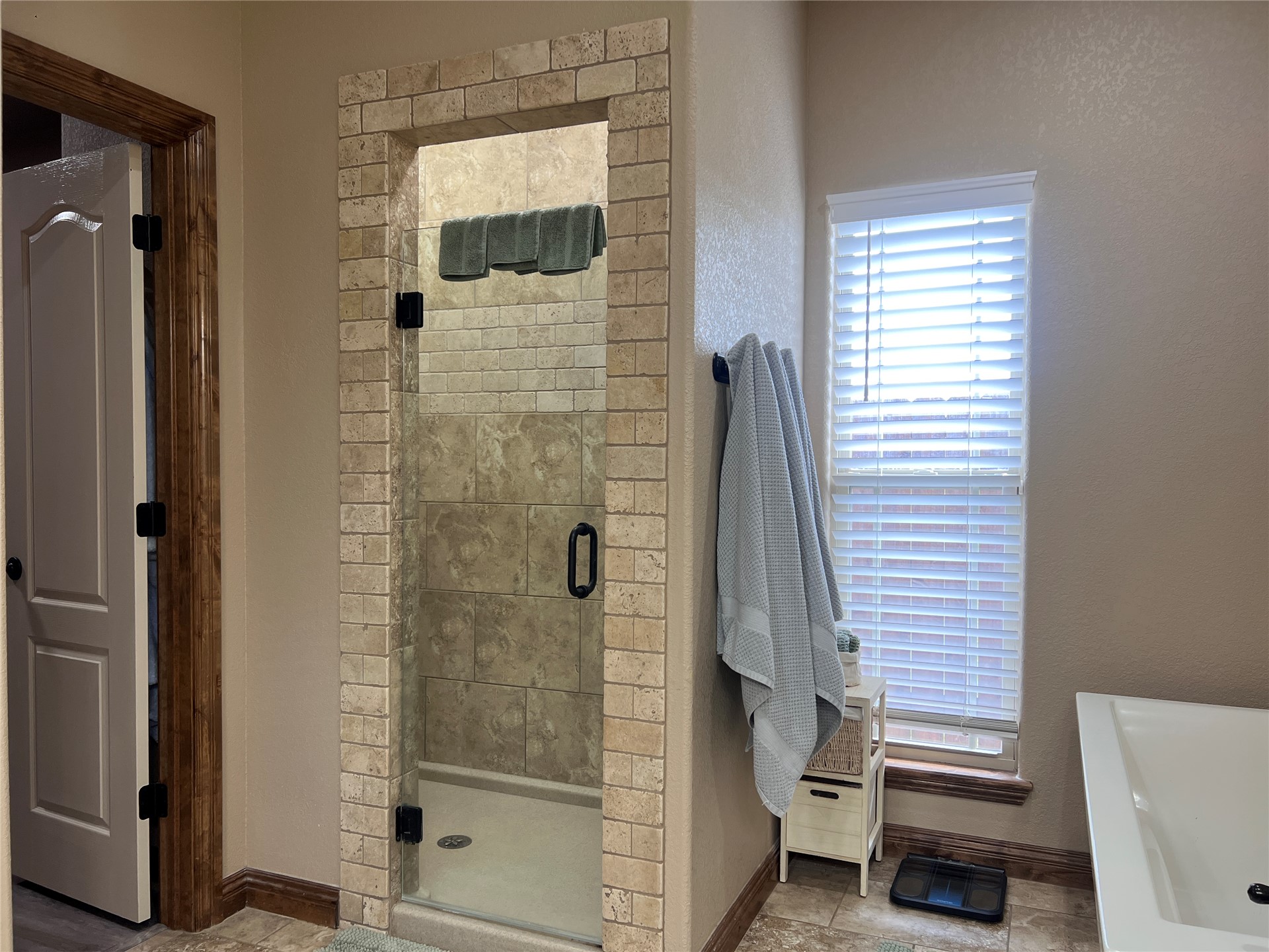 804 Great Oaks Drive Property Photo 23