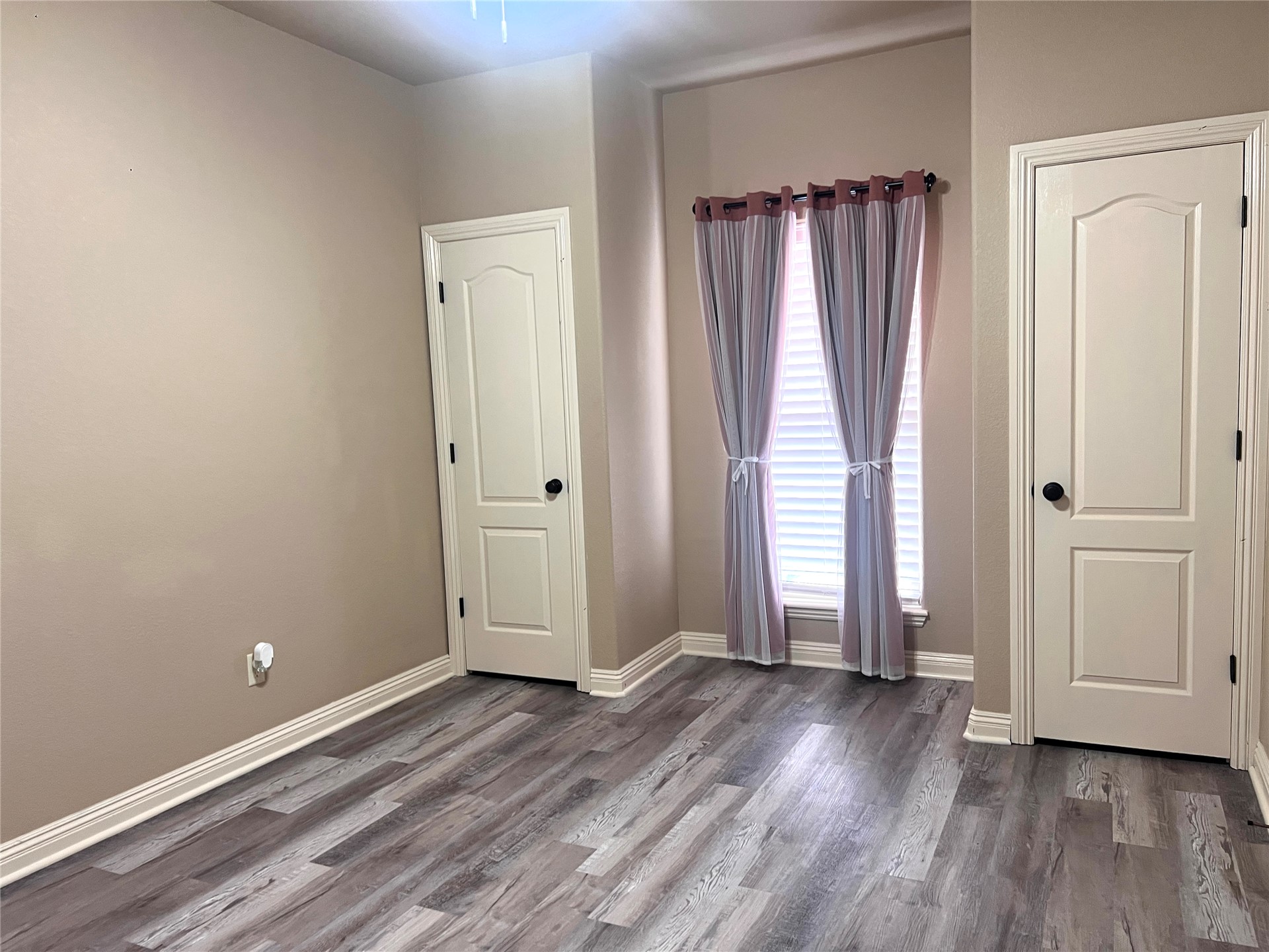 804 Great Oaks Drive Property Photo 30