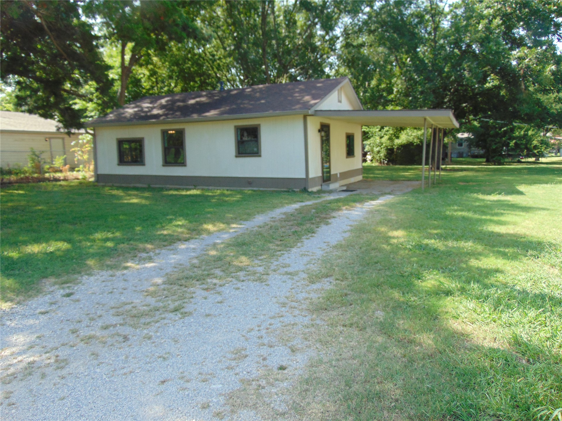 306 Creek Property Photo 1