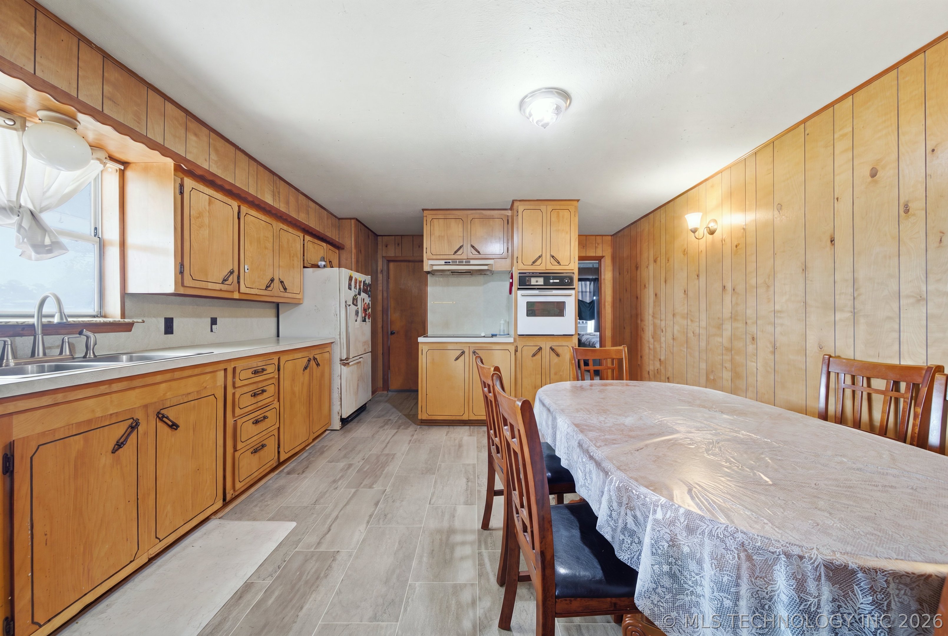 7703 N 447 Road Property Photo 8