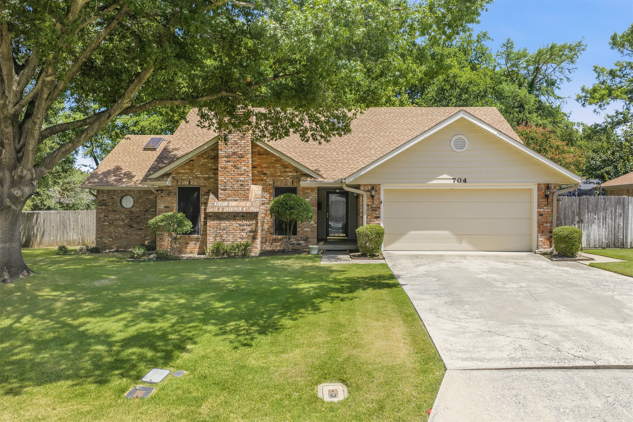 704 Rosewood Street Property Photo 1
