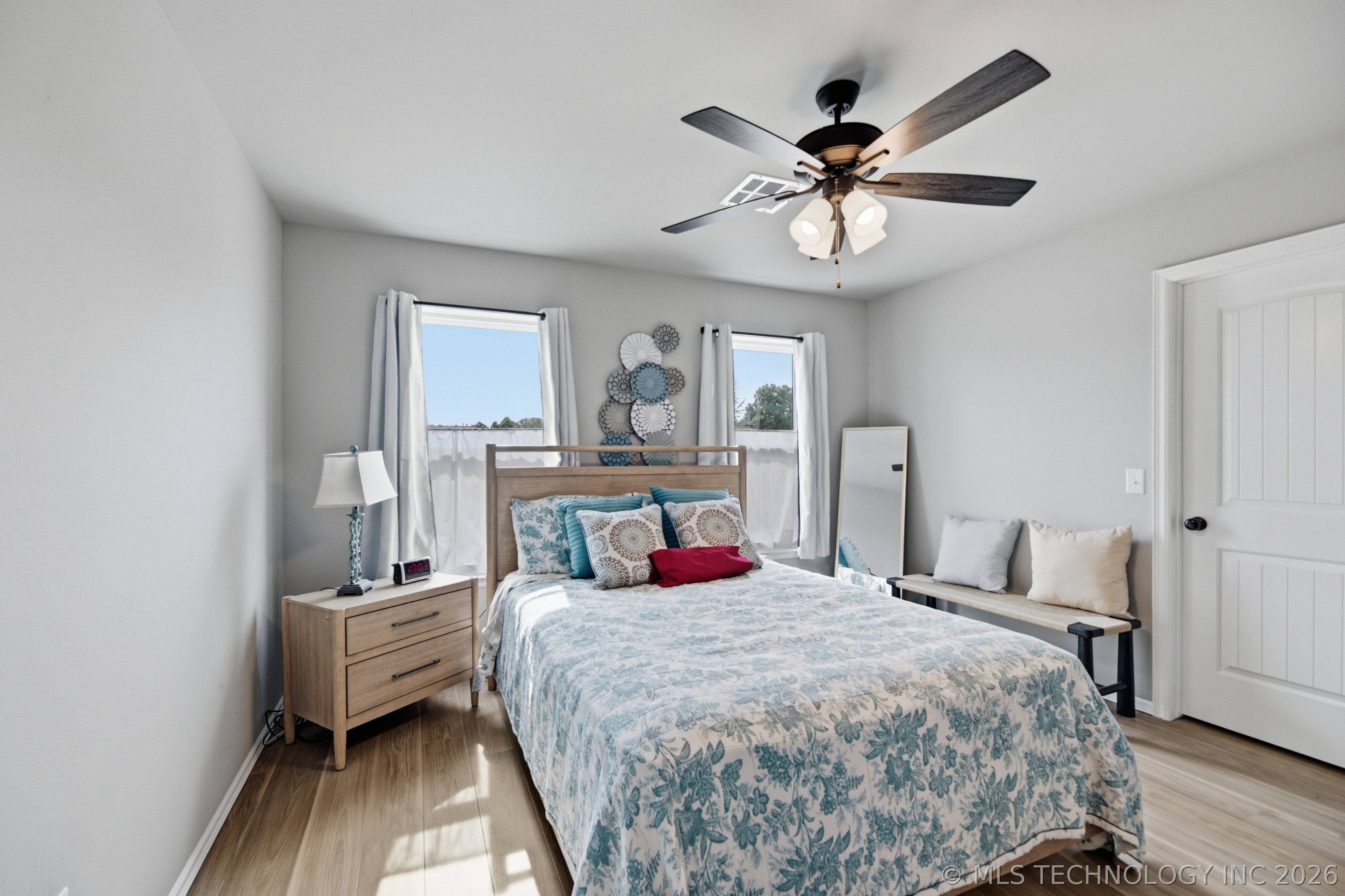 3 S Mayfield Street Property Photo 13