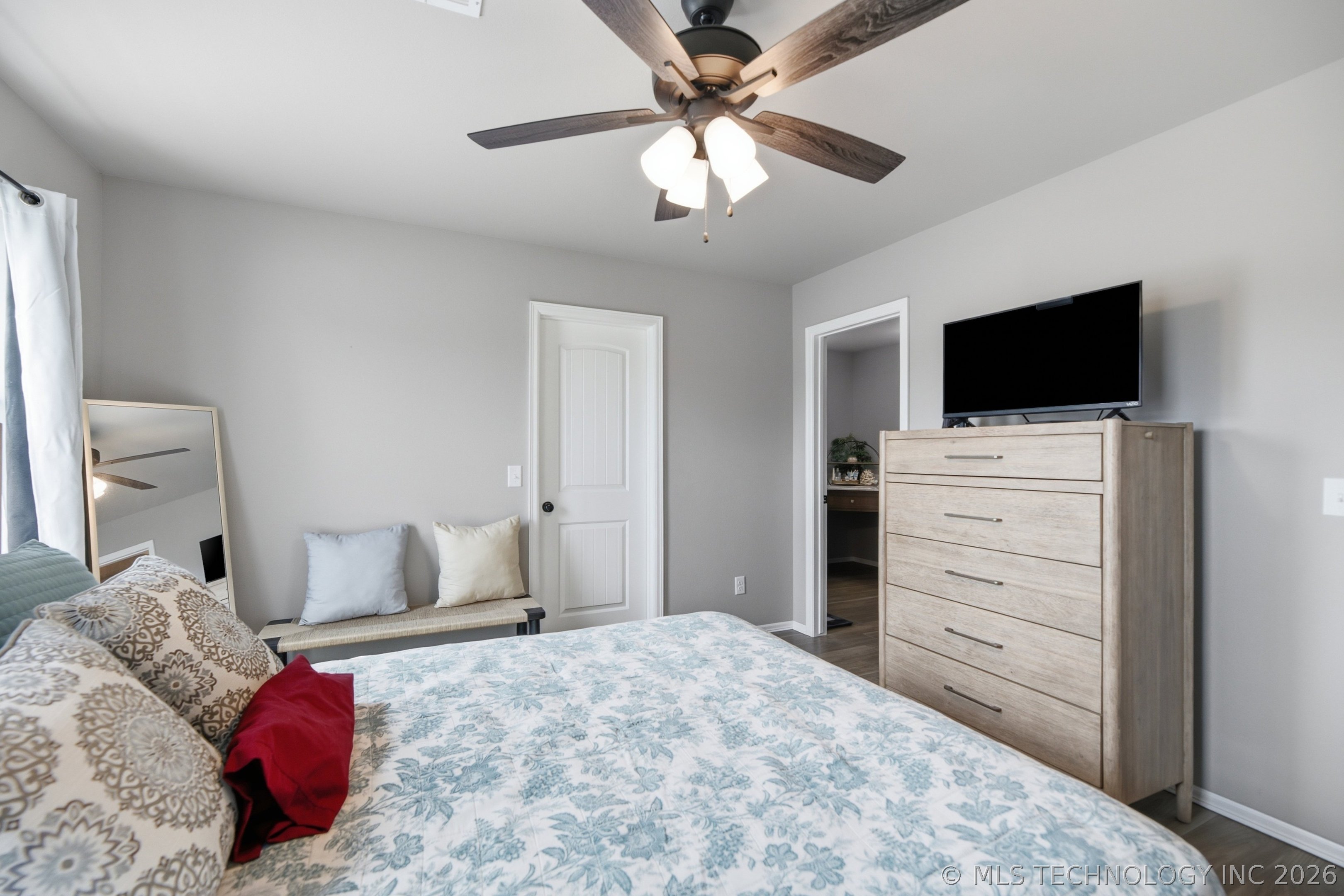 3 S Mayfield Street Property Photo 14