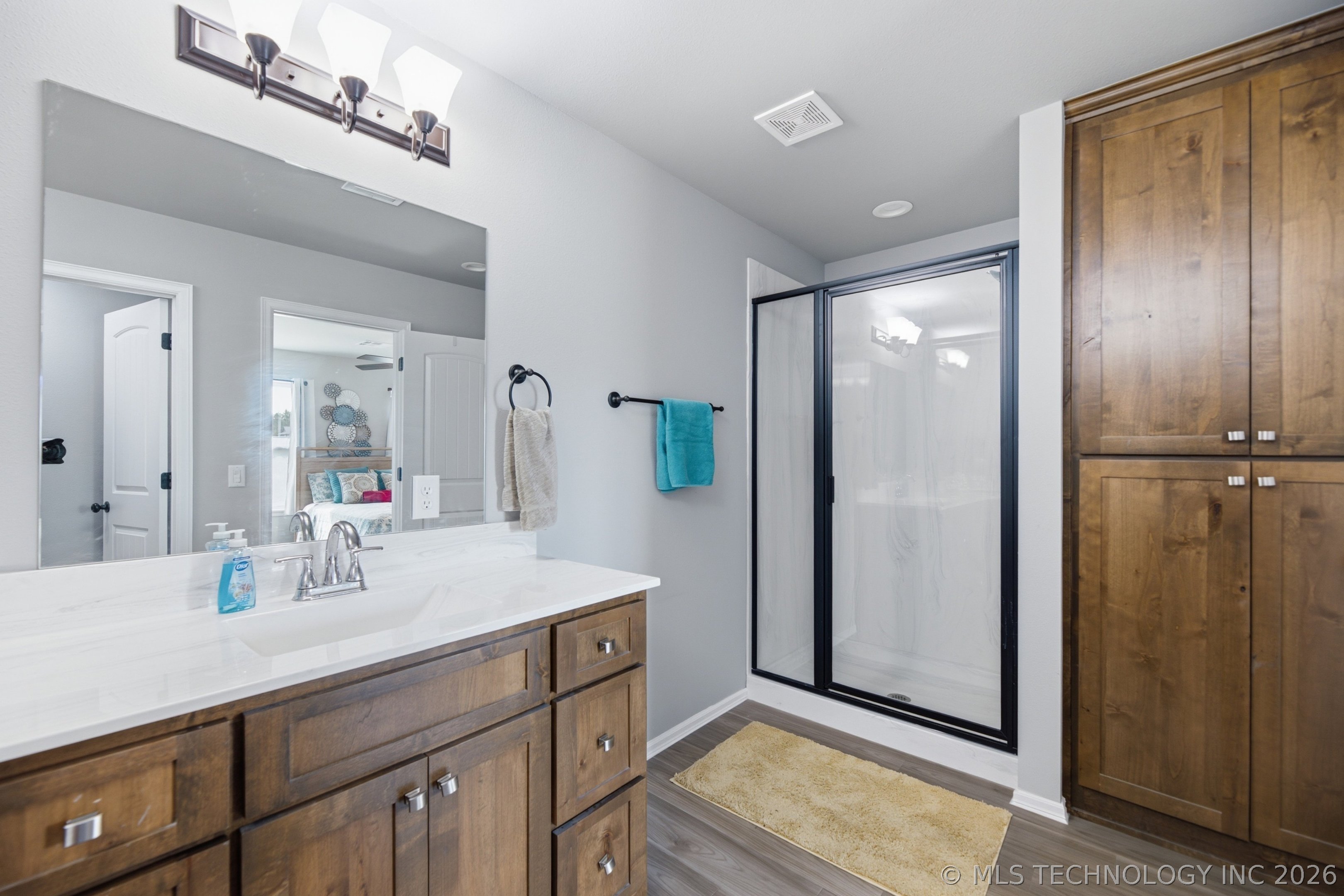 3 S Mayfield Street Property Photo 16