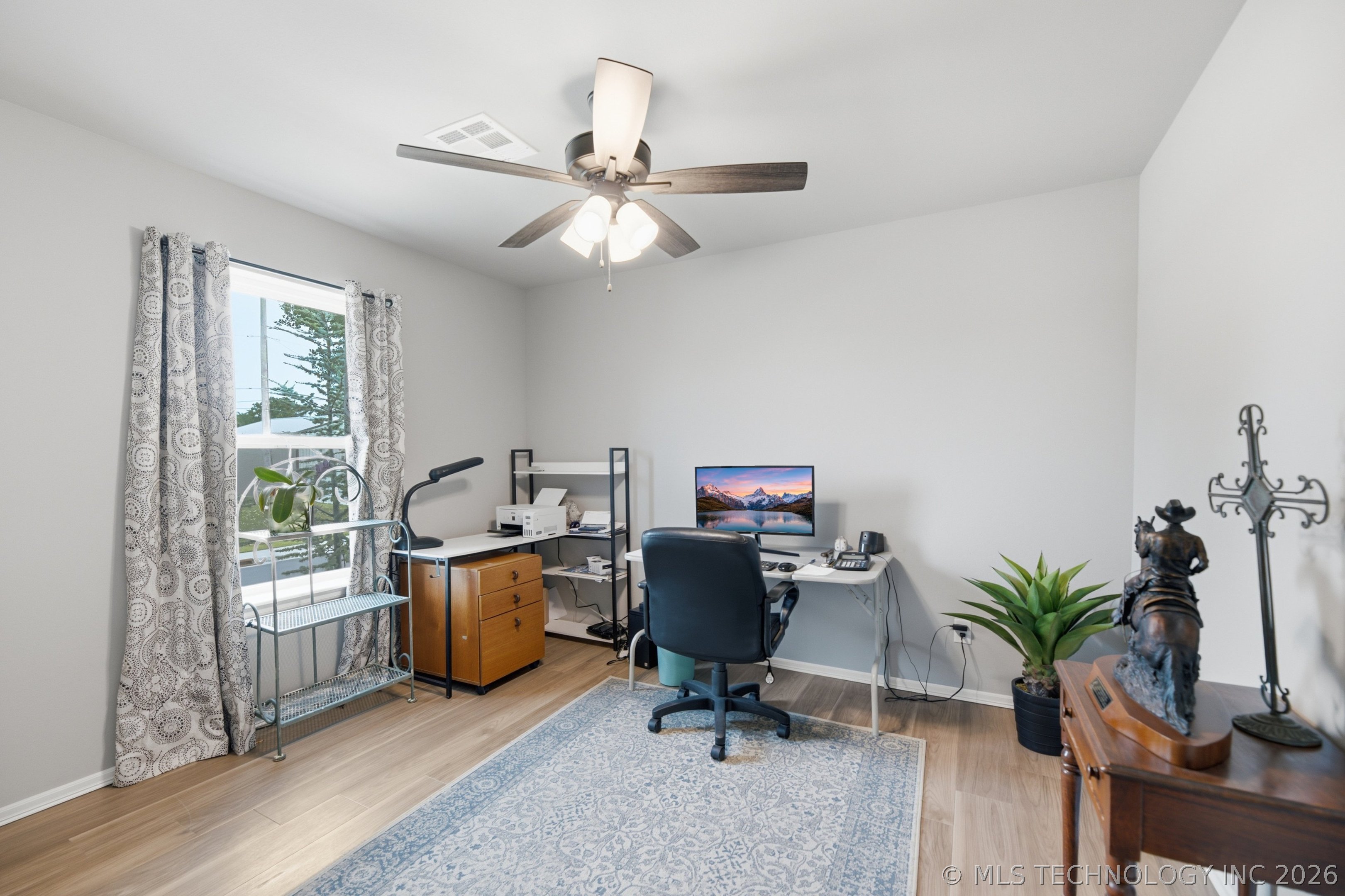 3 S Mayfield Street Property Photo 21