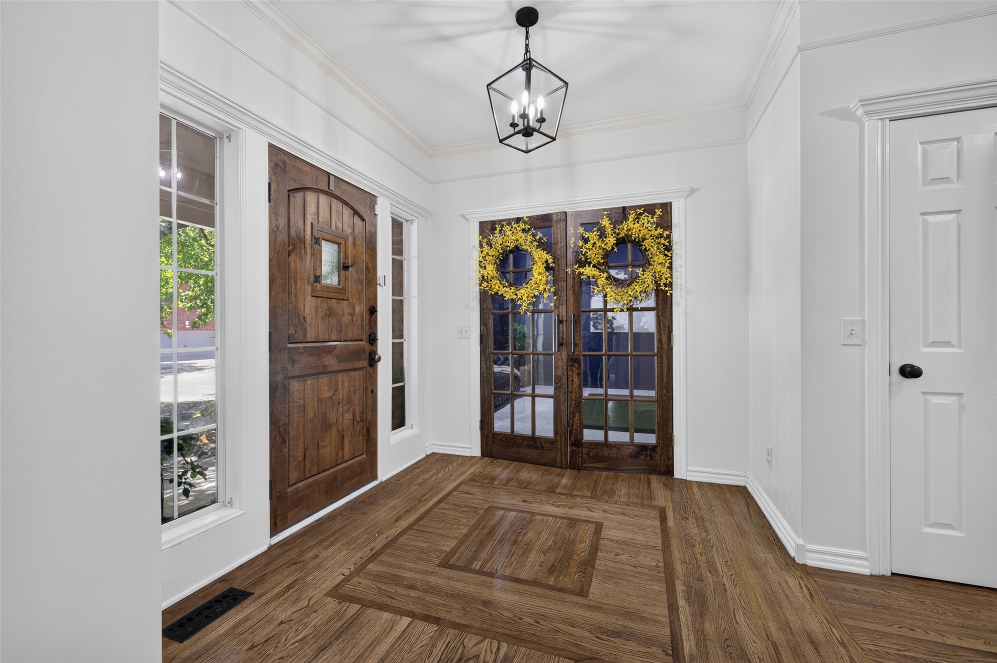 106 S 68th Street Property Photo 6