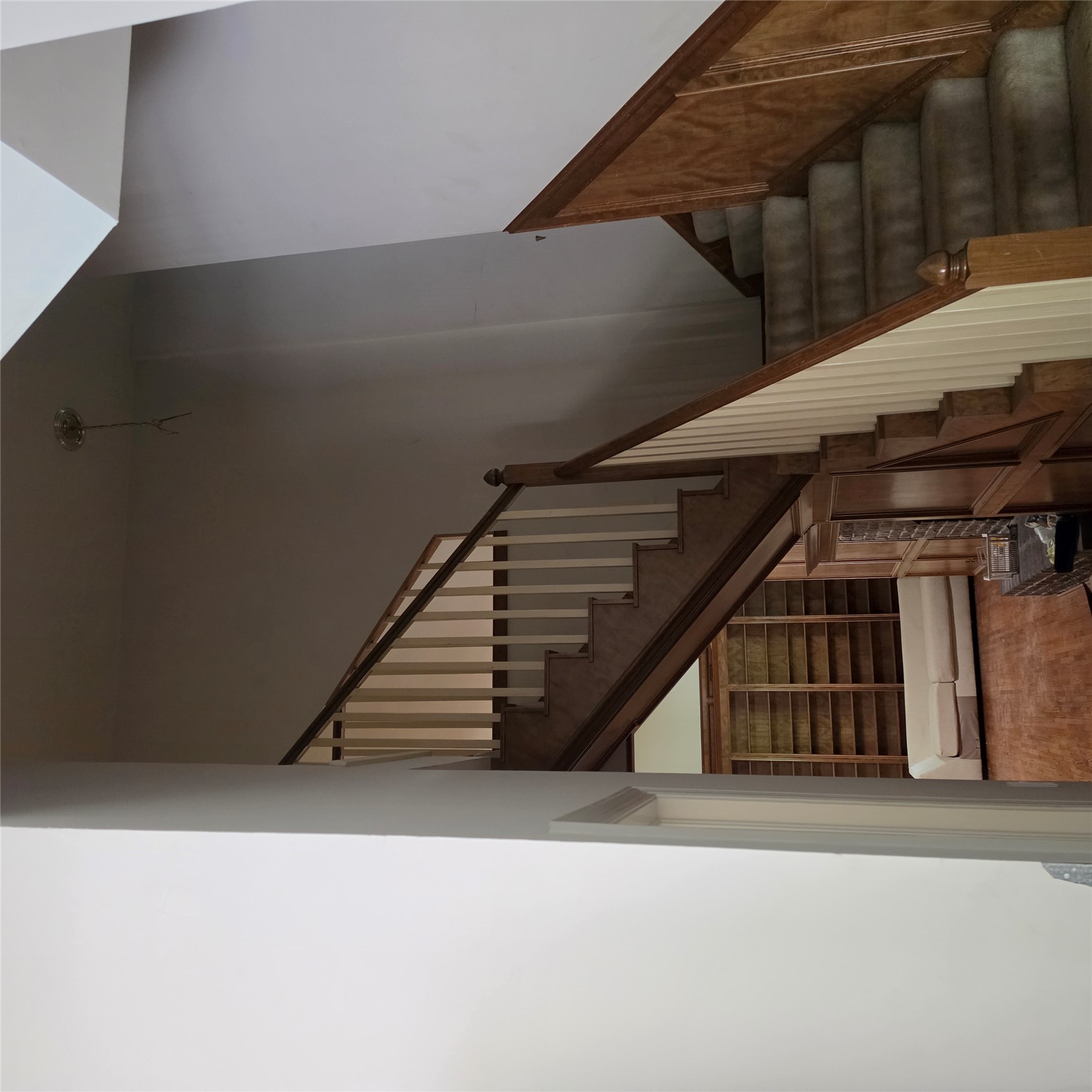 1403 N Maple Avenue Property Photo 10