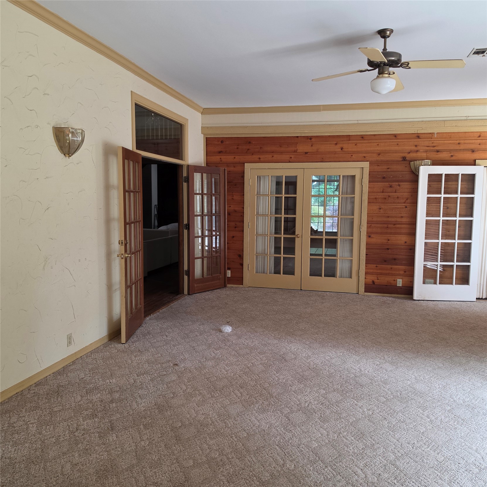 1403 N Maple Avenue Property Photo 39