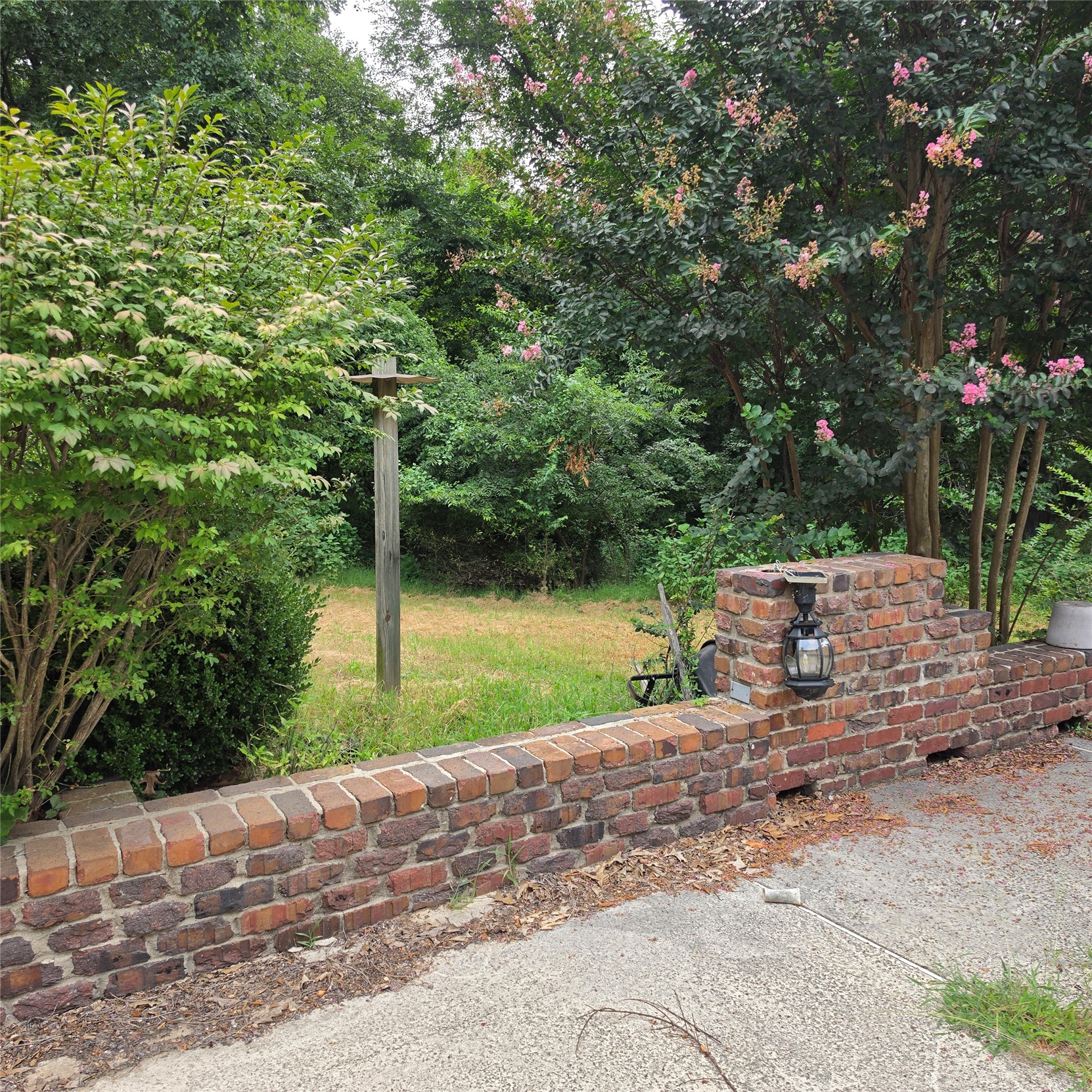 1403 N Maple Avenue Property Photo 52