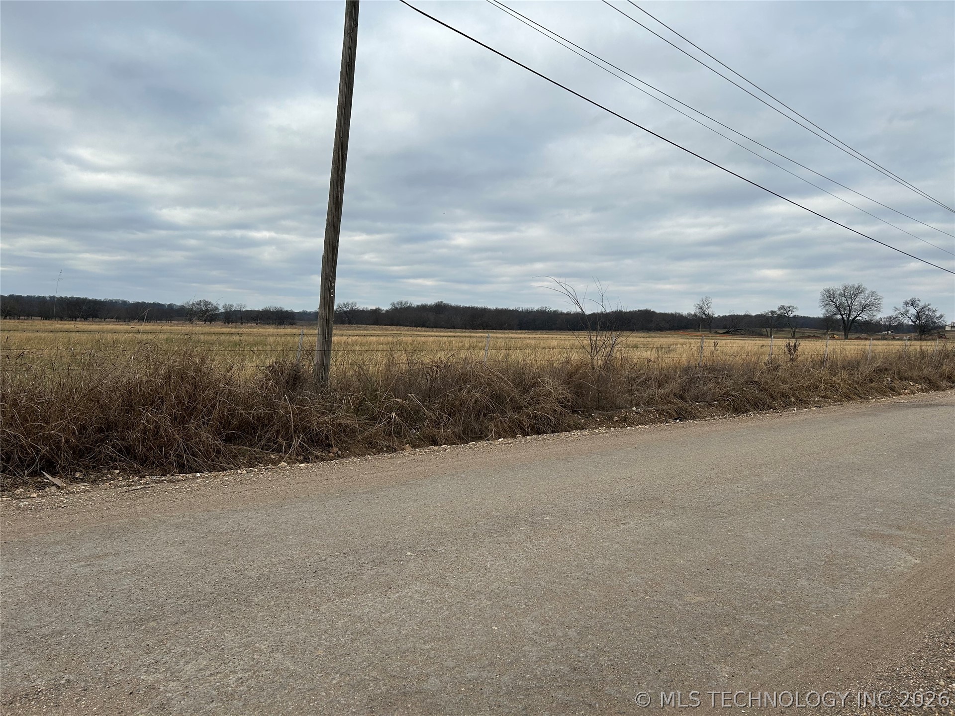 000 Mud Valley Road Property Photo 3
